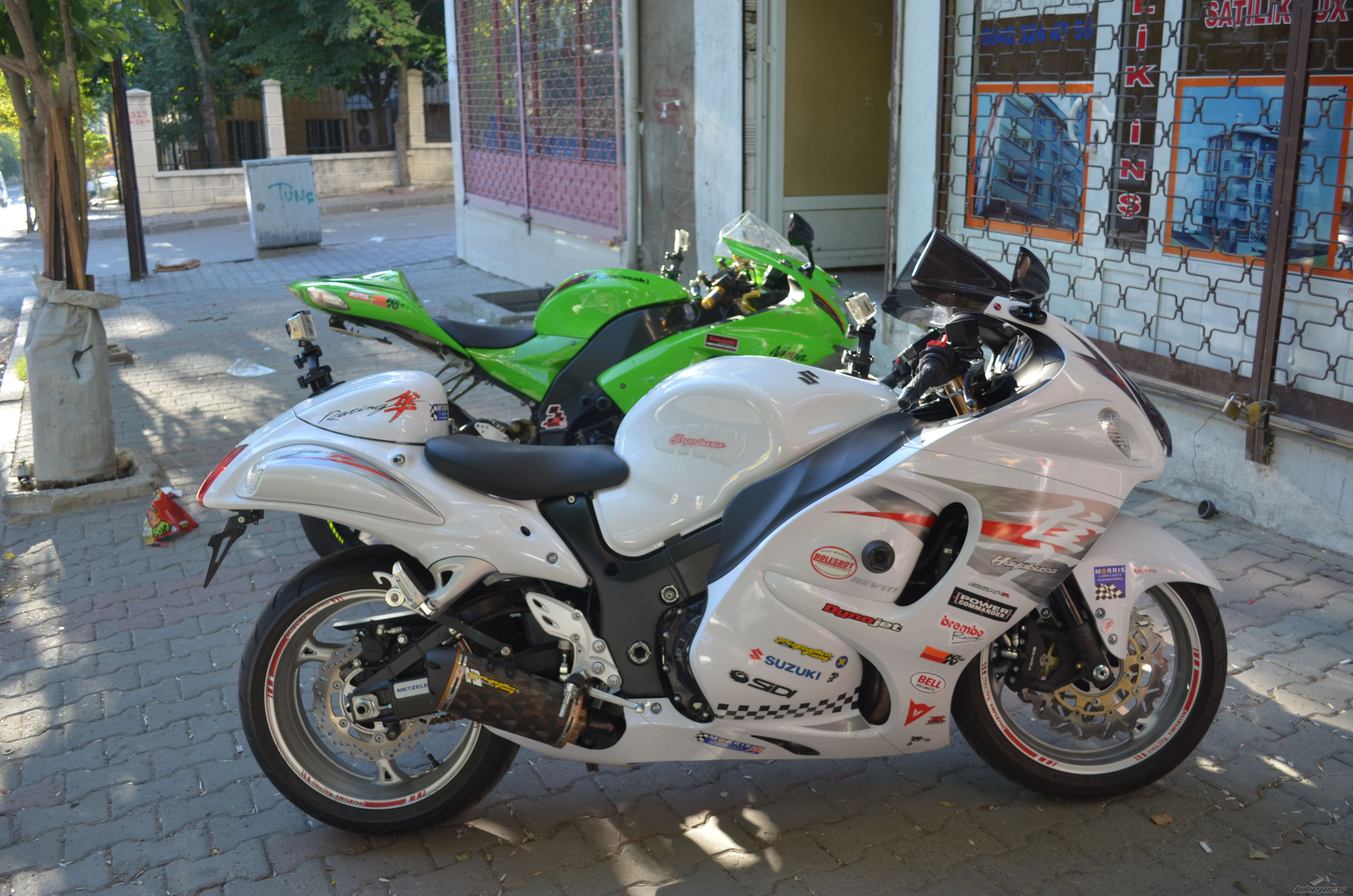 Photo 2445869