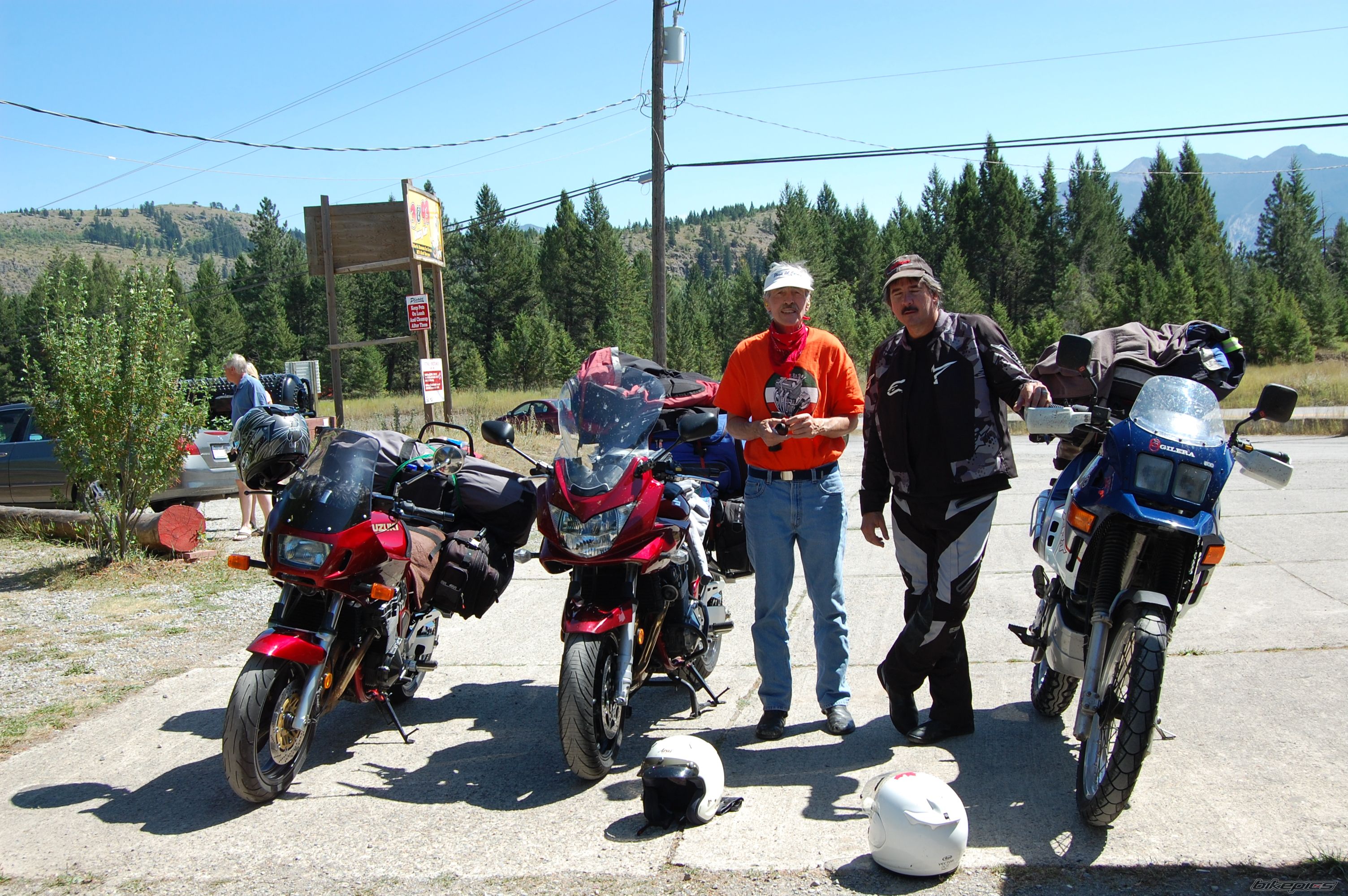 Photo 2445882