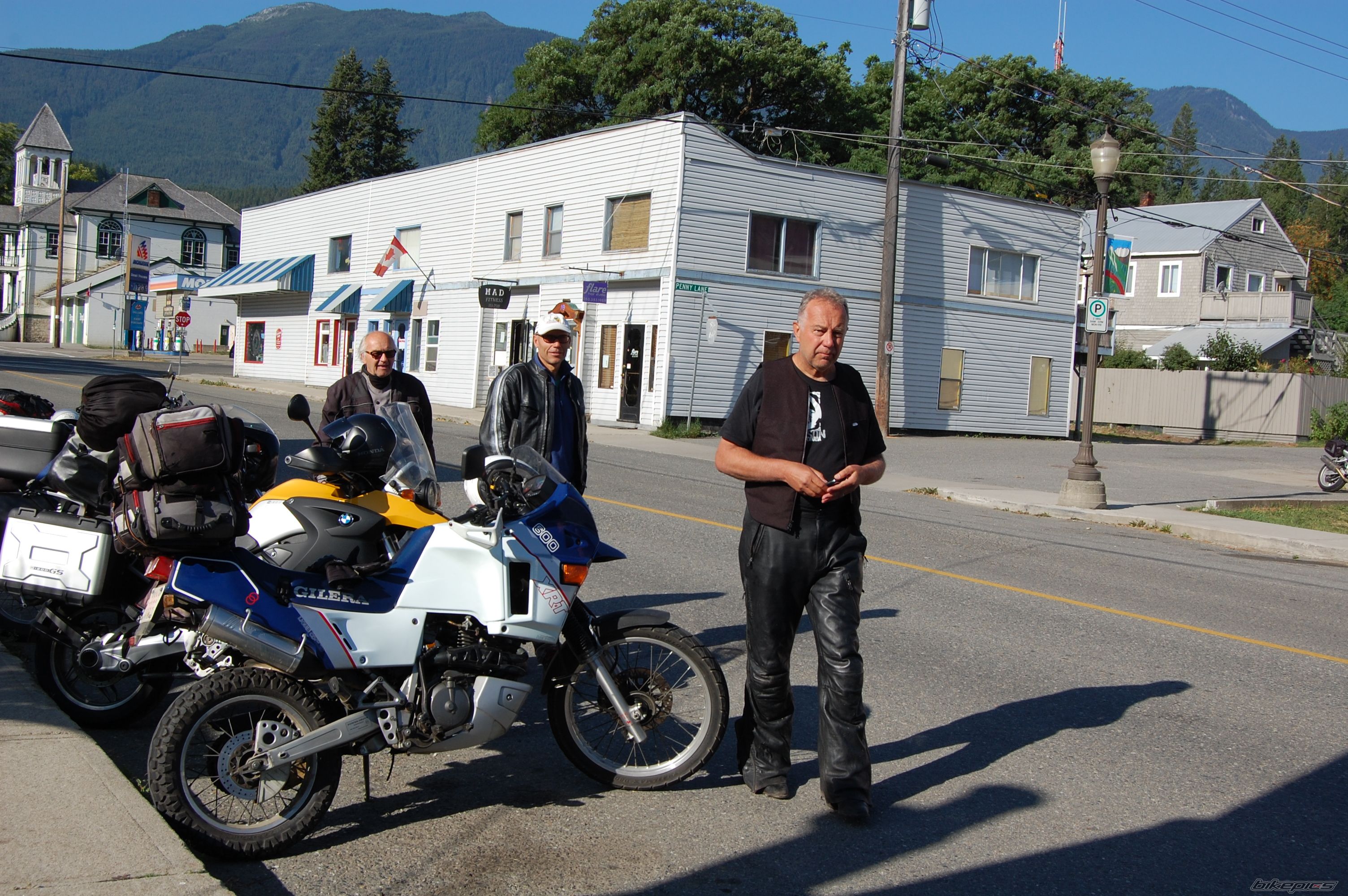 Photo 2445883