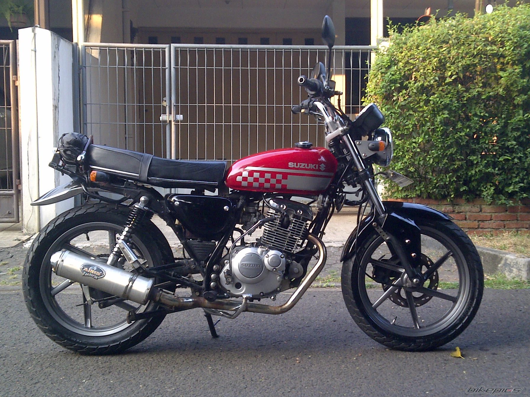 Photo 2445899