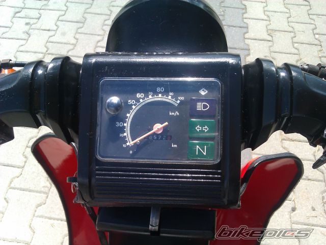 Photo 2446160