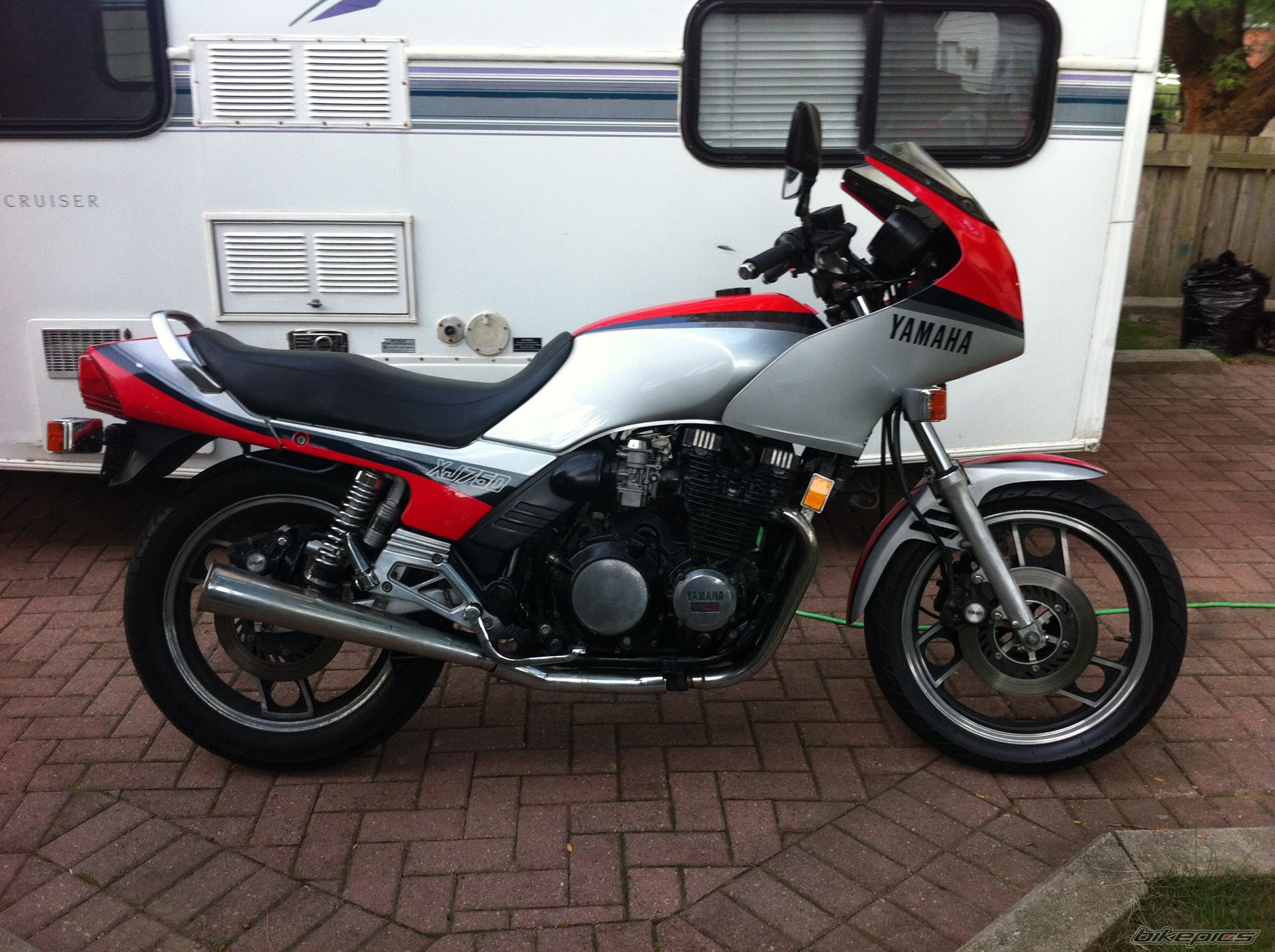 Photo 2446343