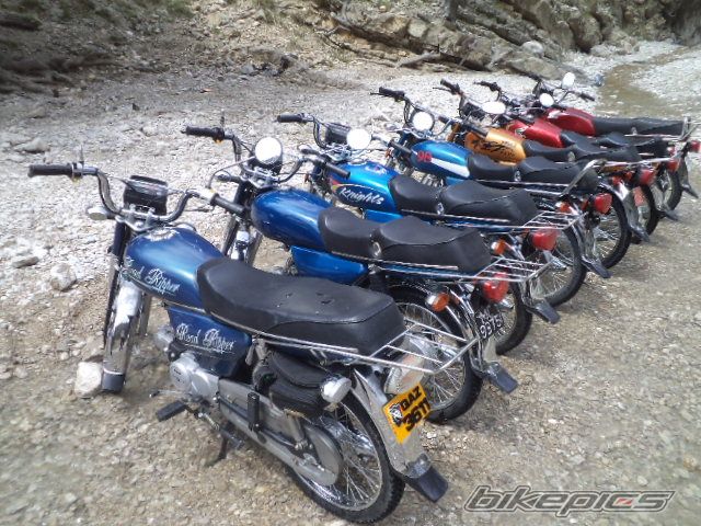 Photo 2446405