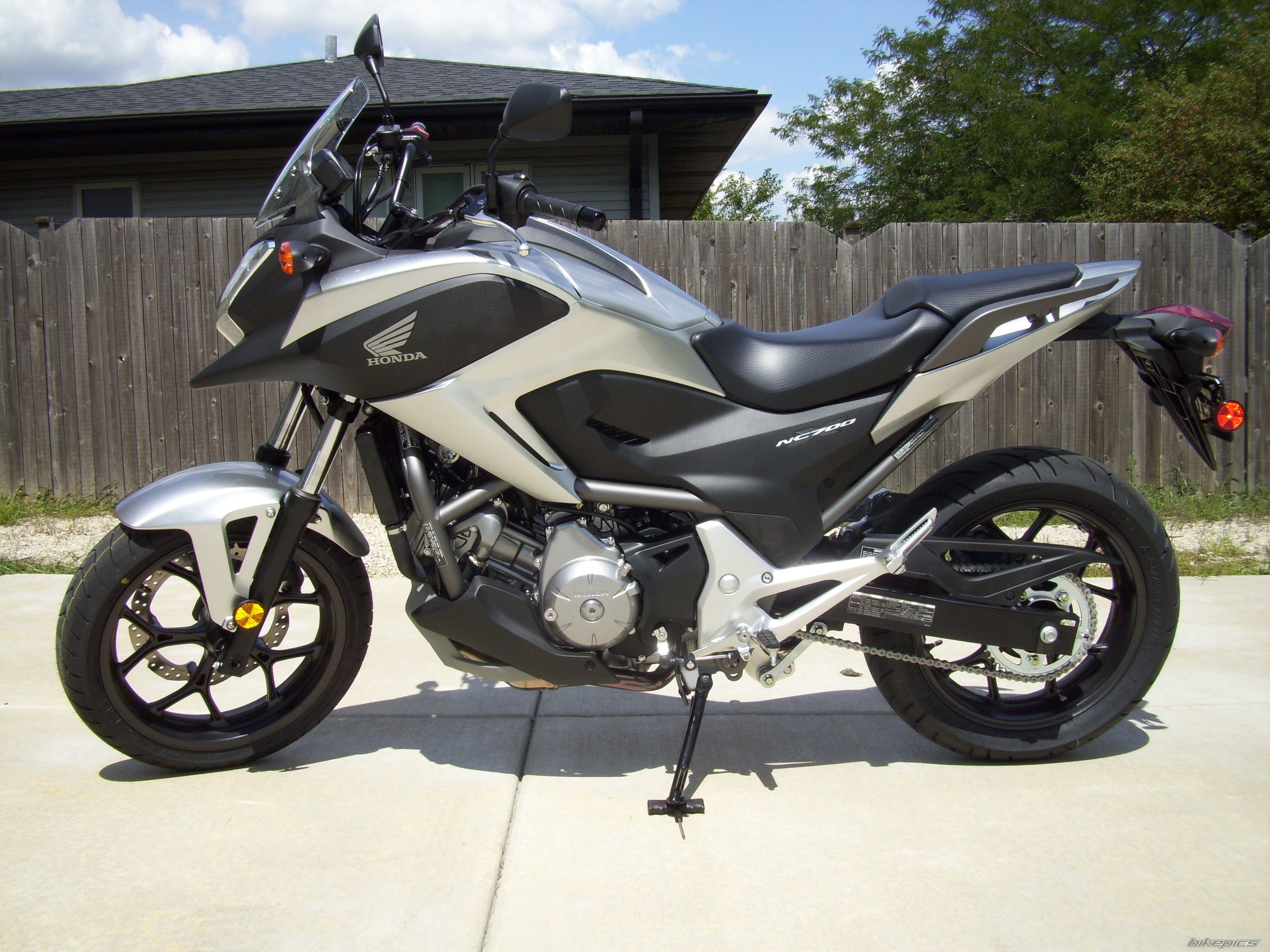 Photo 2446464