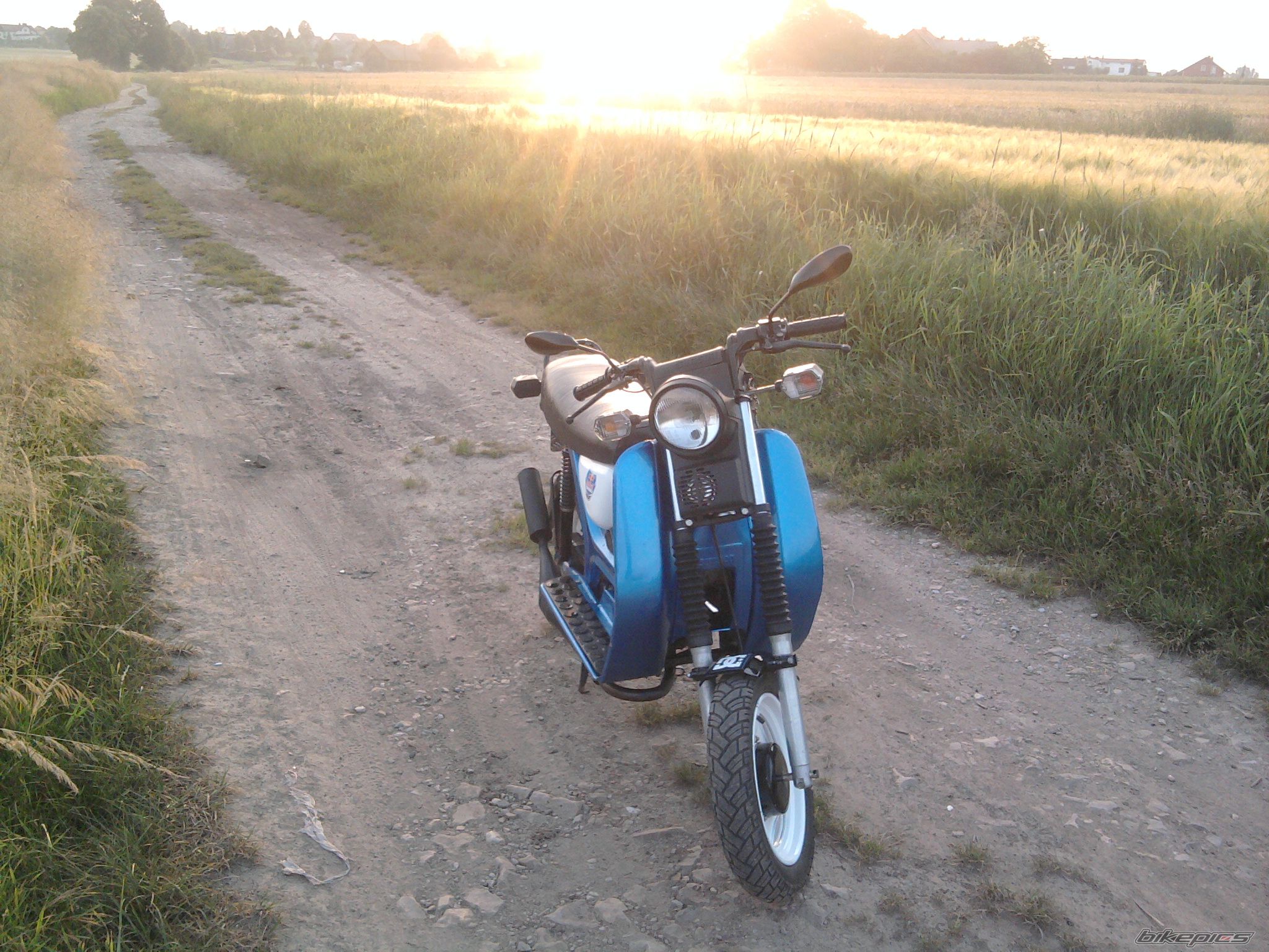 Photo 2446468