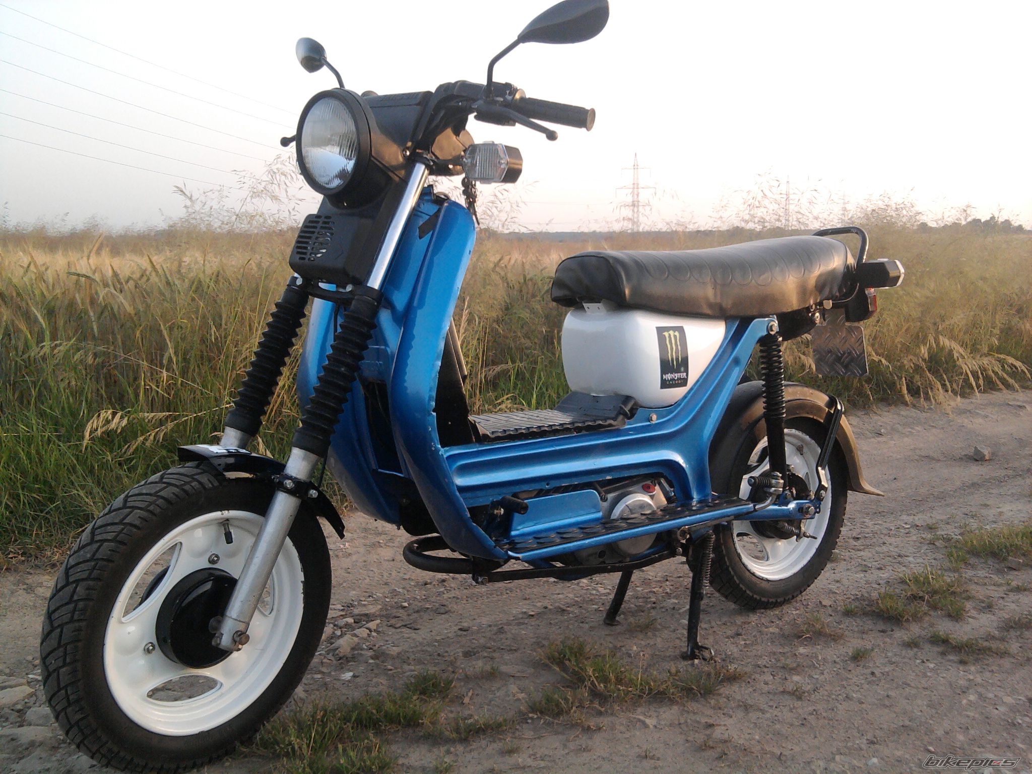 Photo 2446469