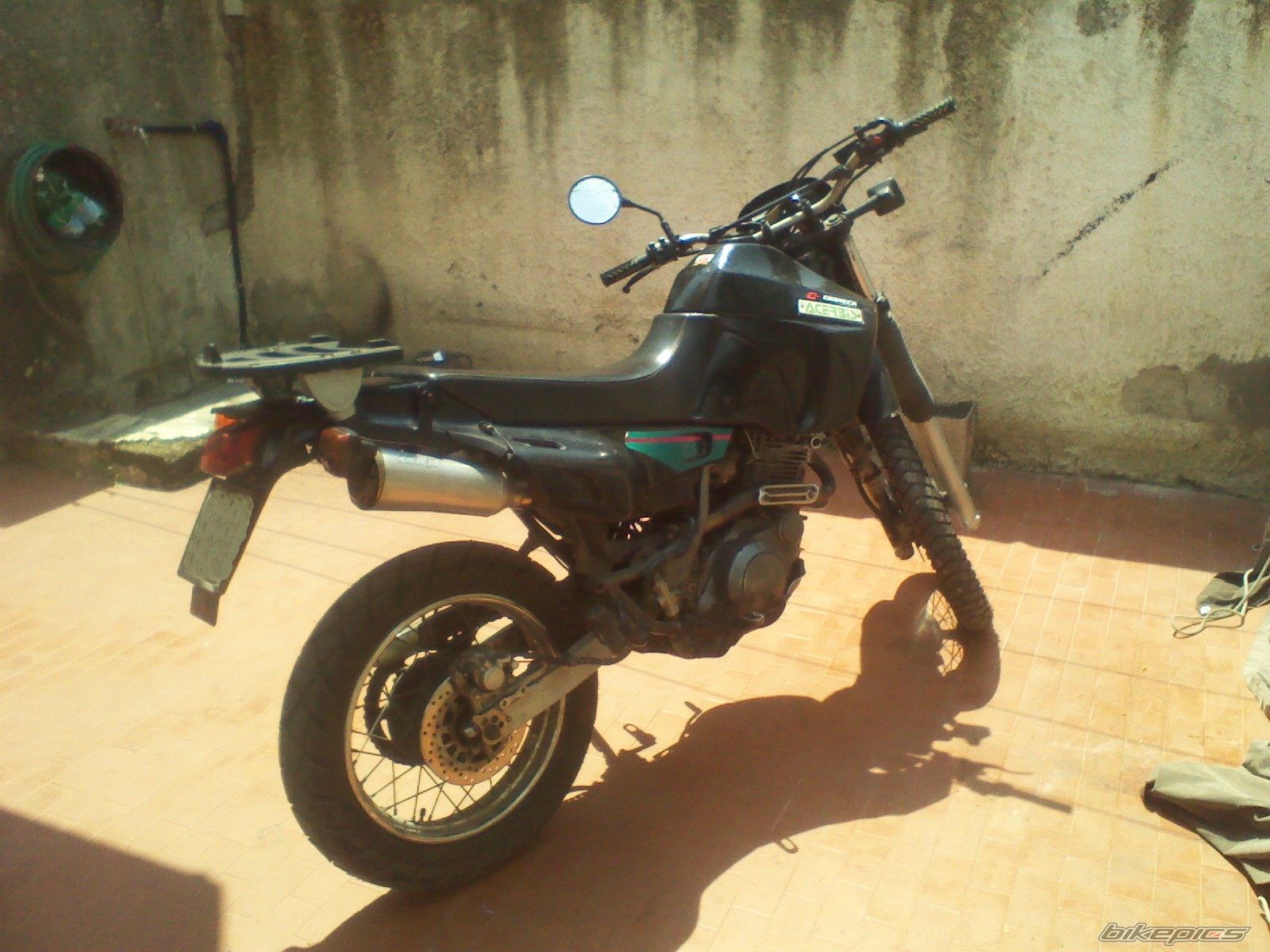Photo 2446552