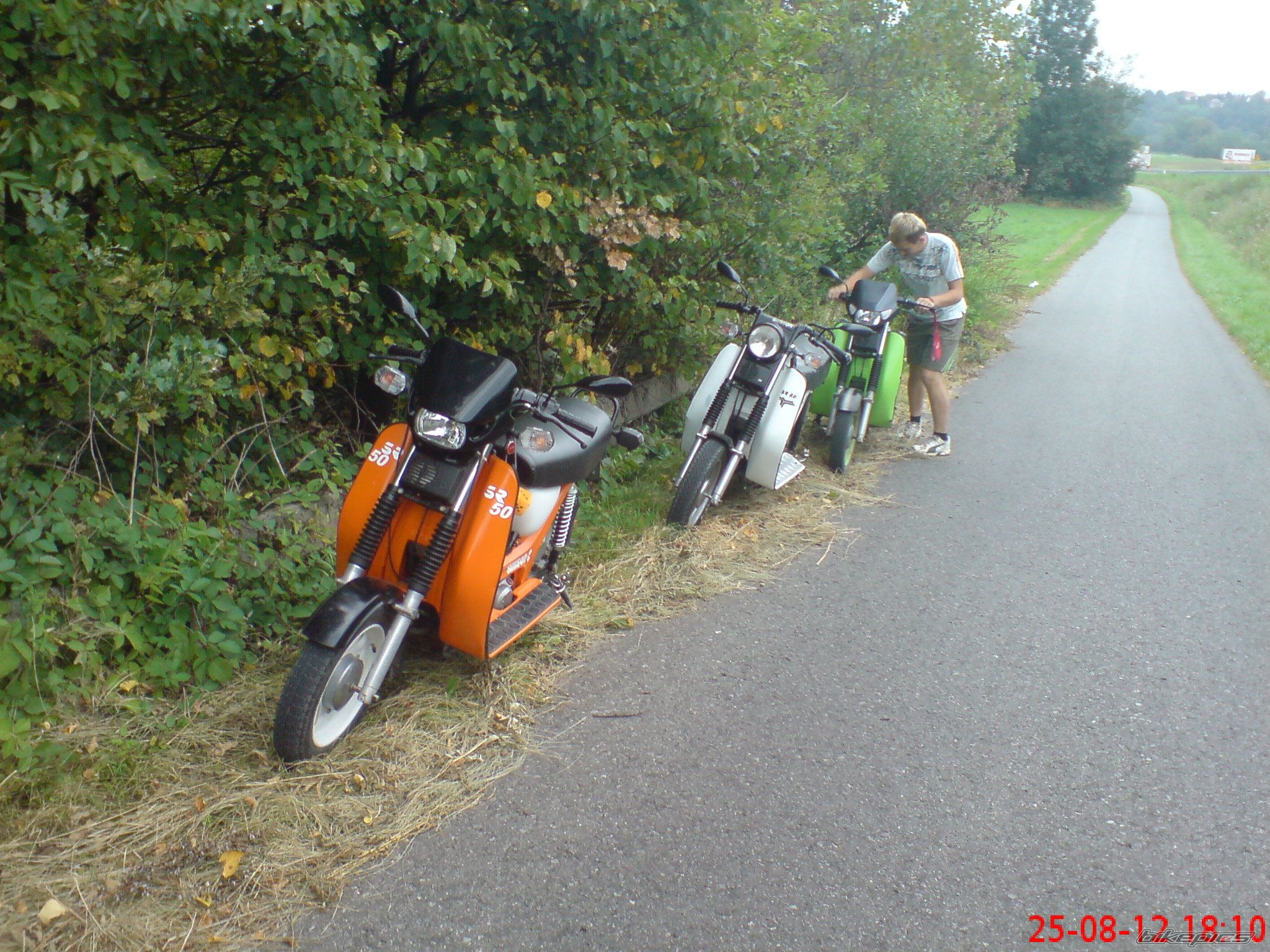 Photo 2446594