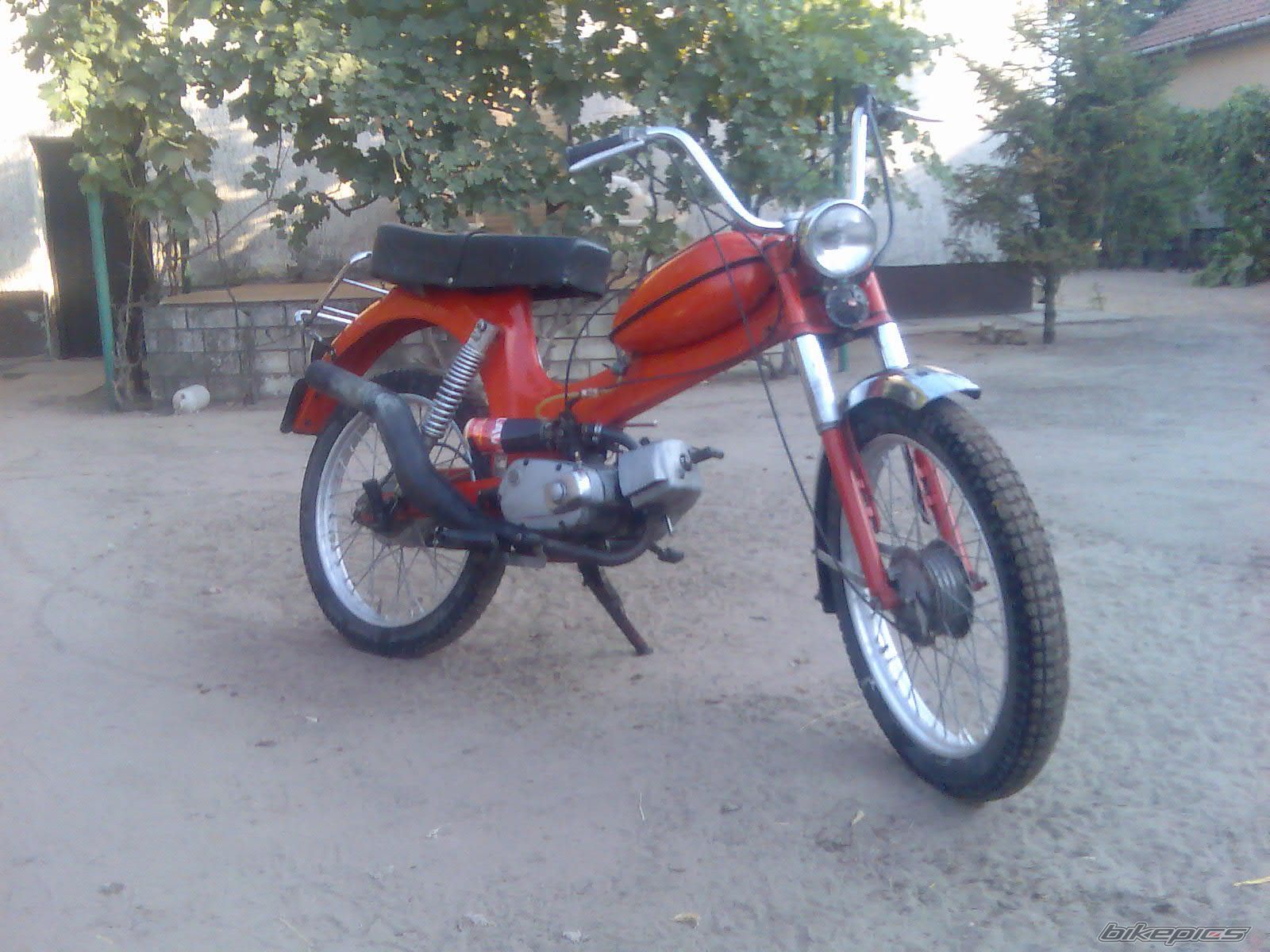 Photo 2446831