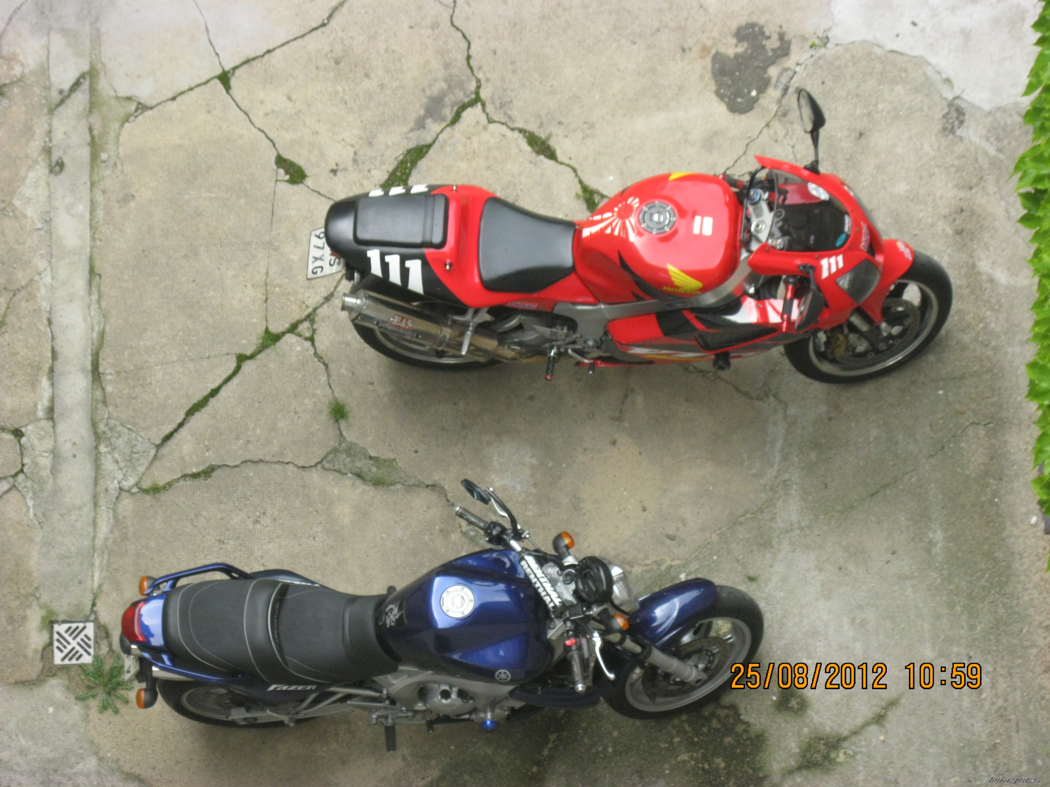 Photo 2446888