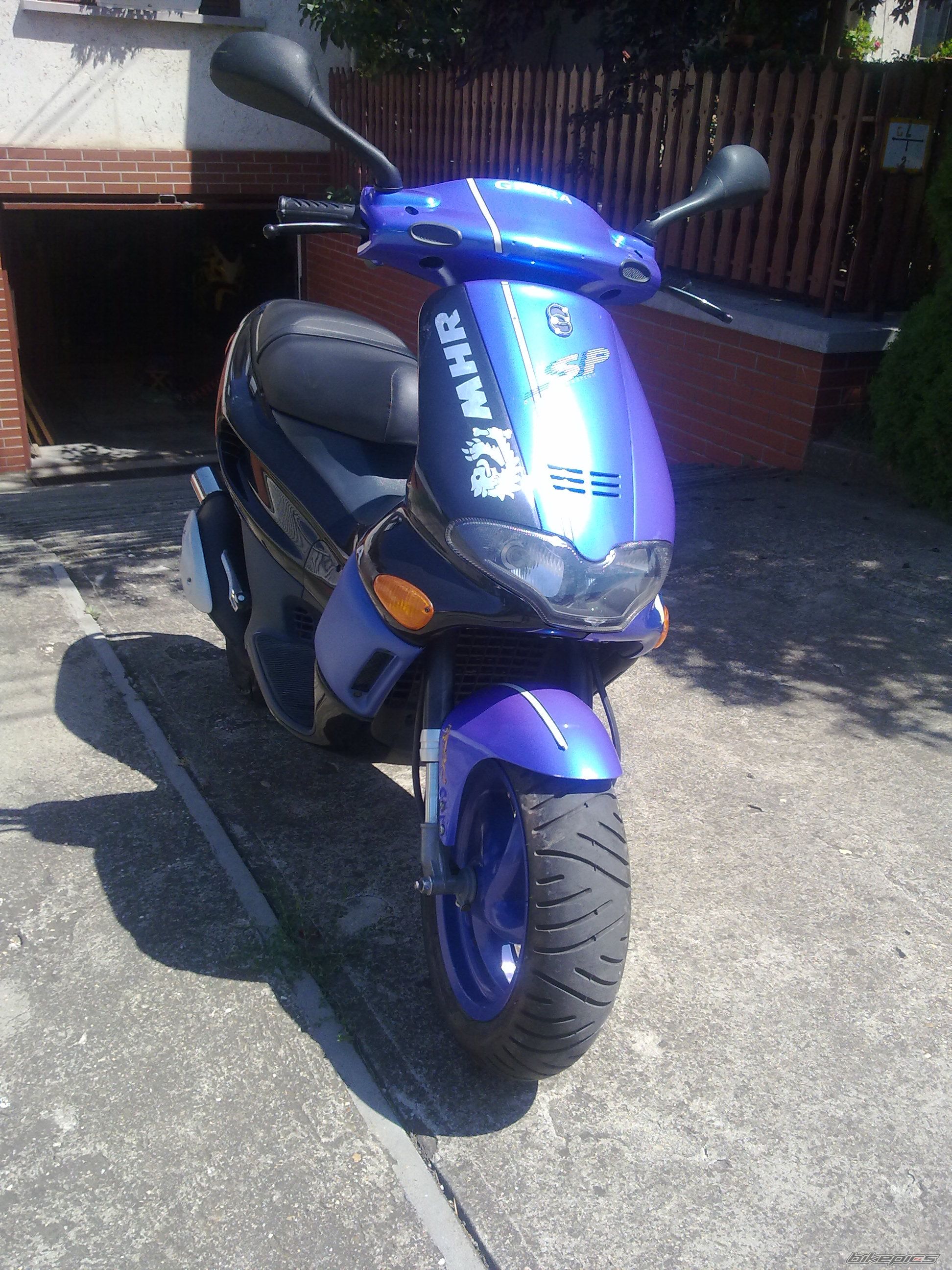 Photo 2446952
