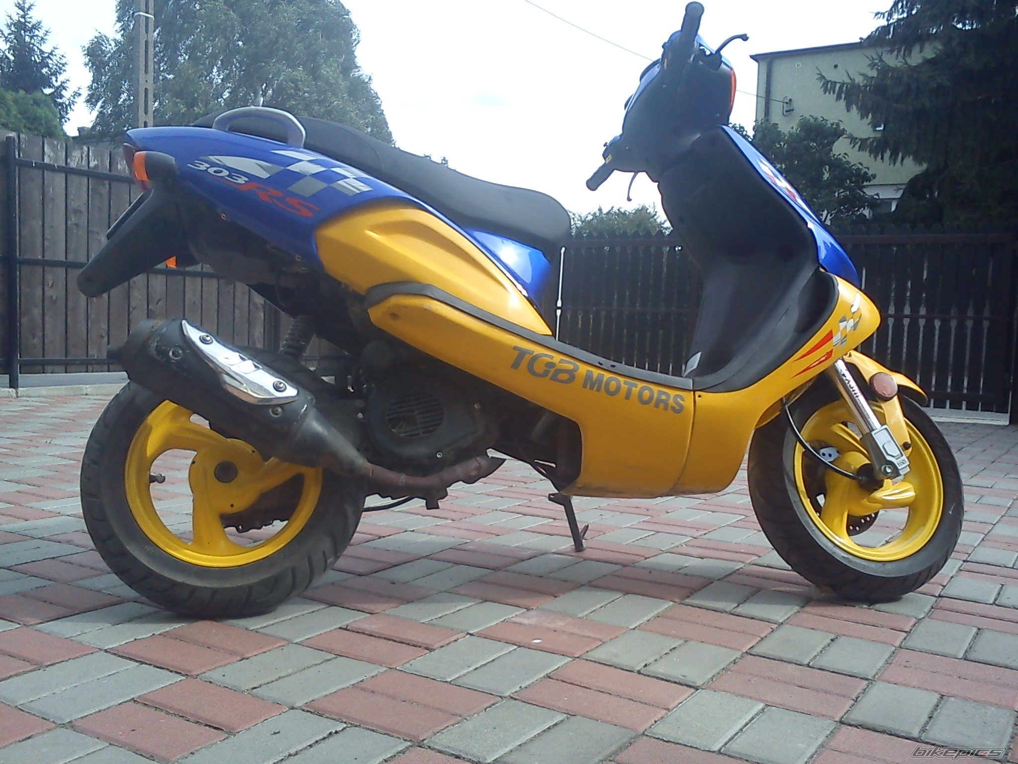 Photo 2446973
