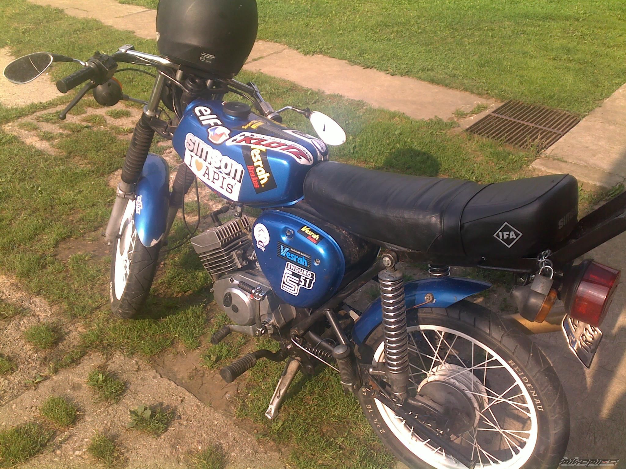 Photo 2446983