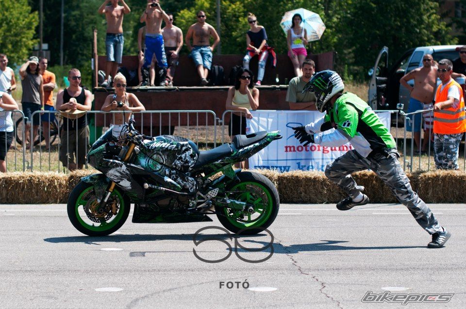 Photo 2447427