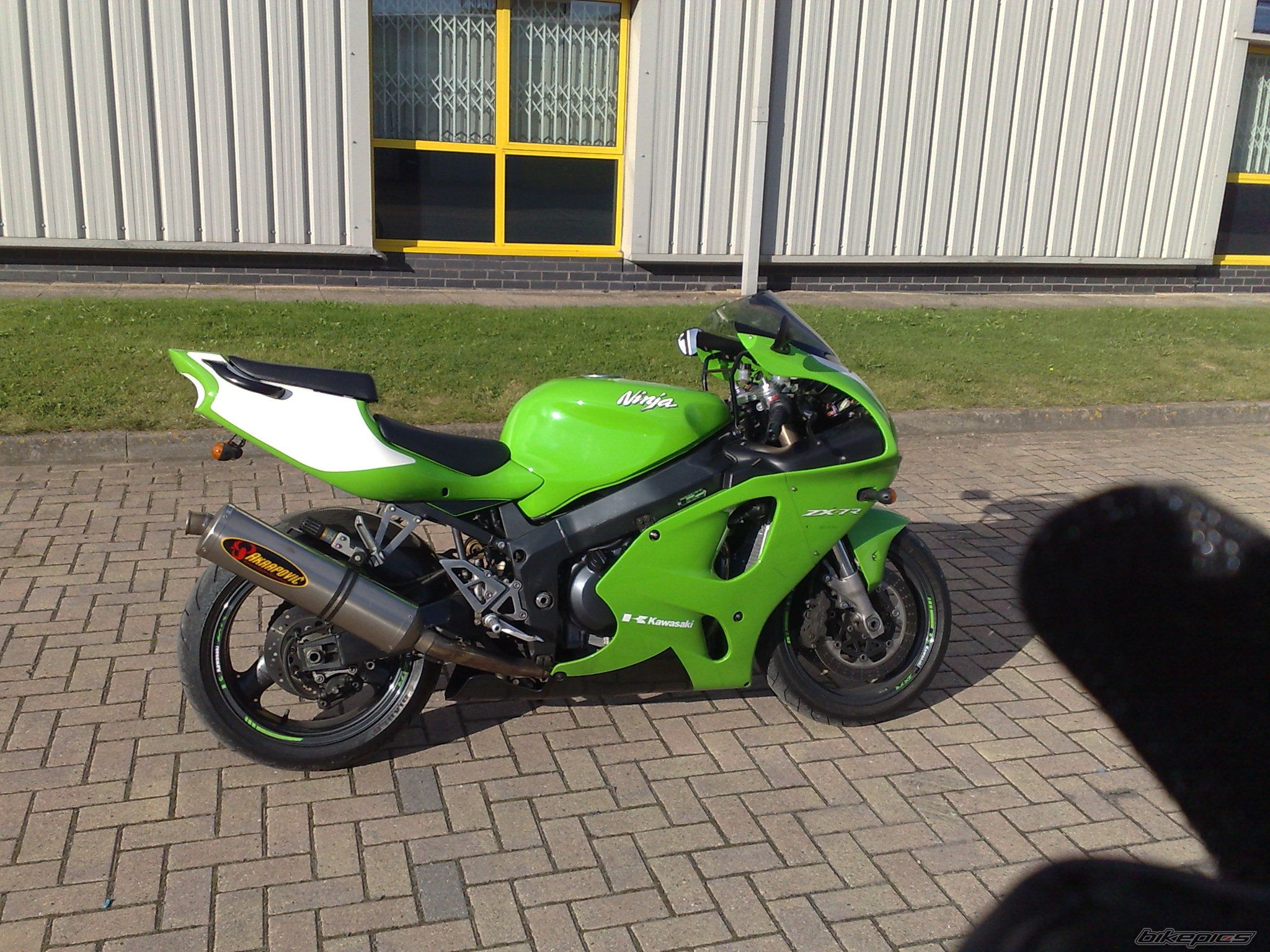 Photo 2447460