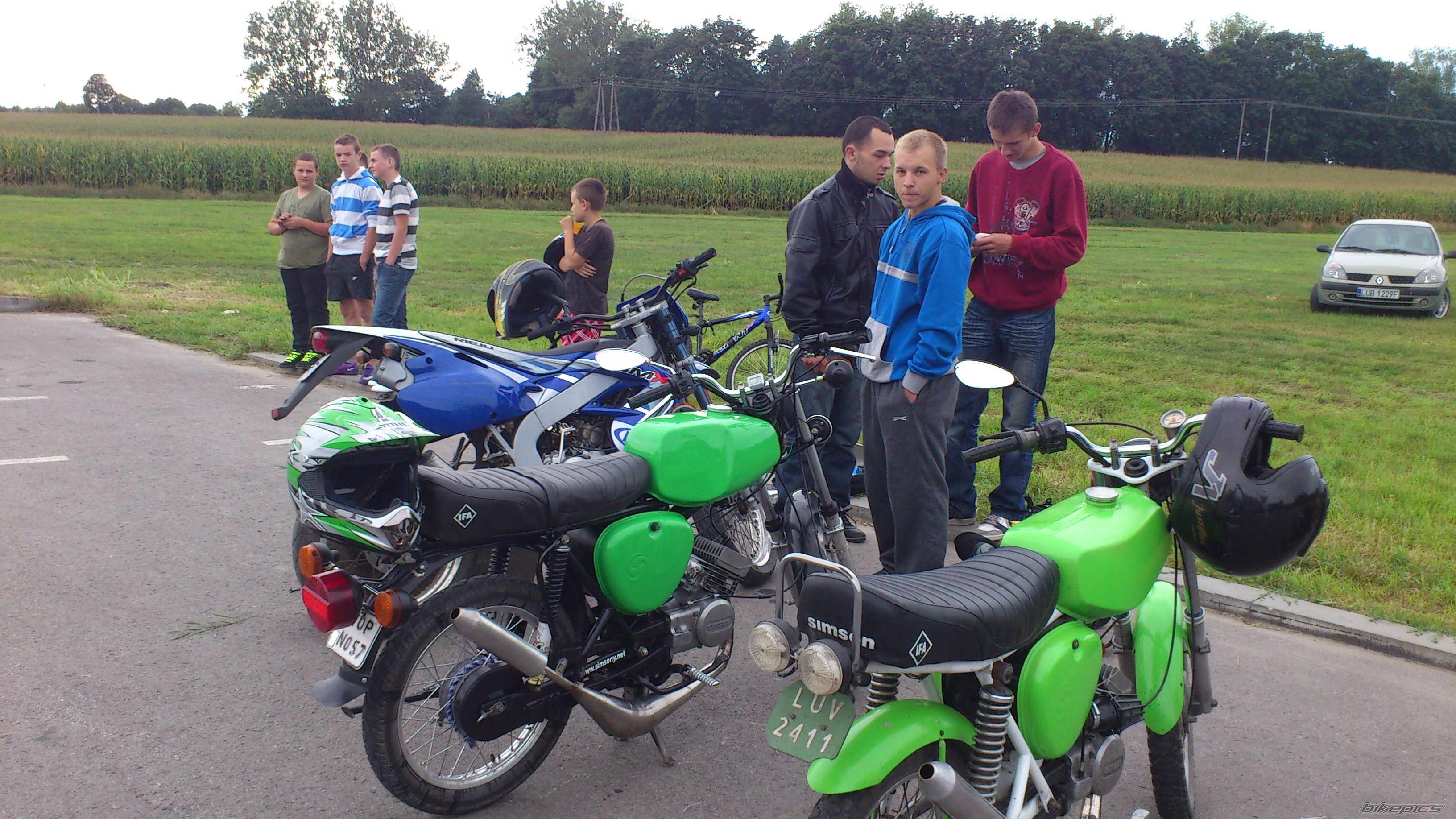 Photo 2447485