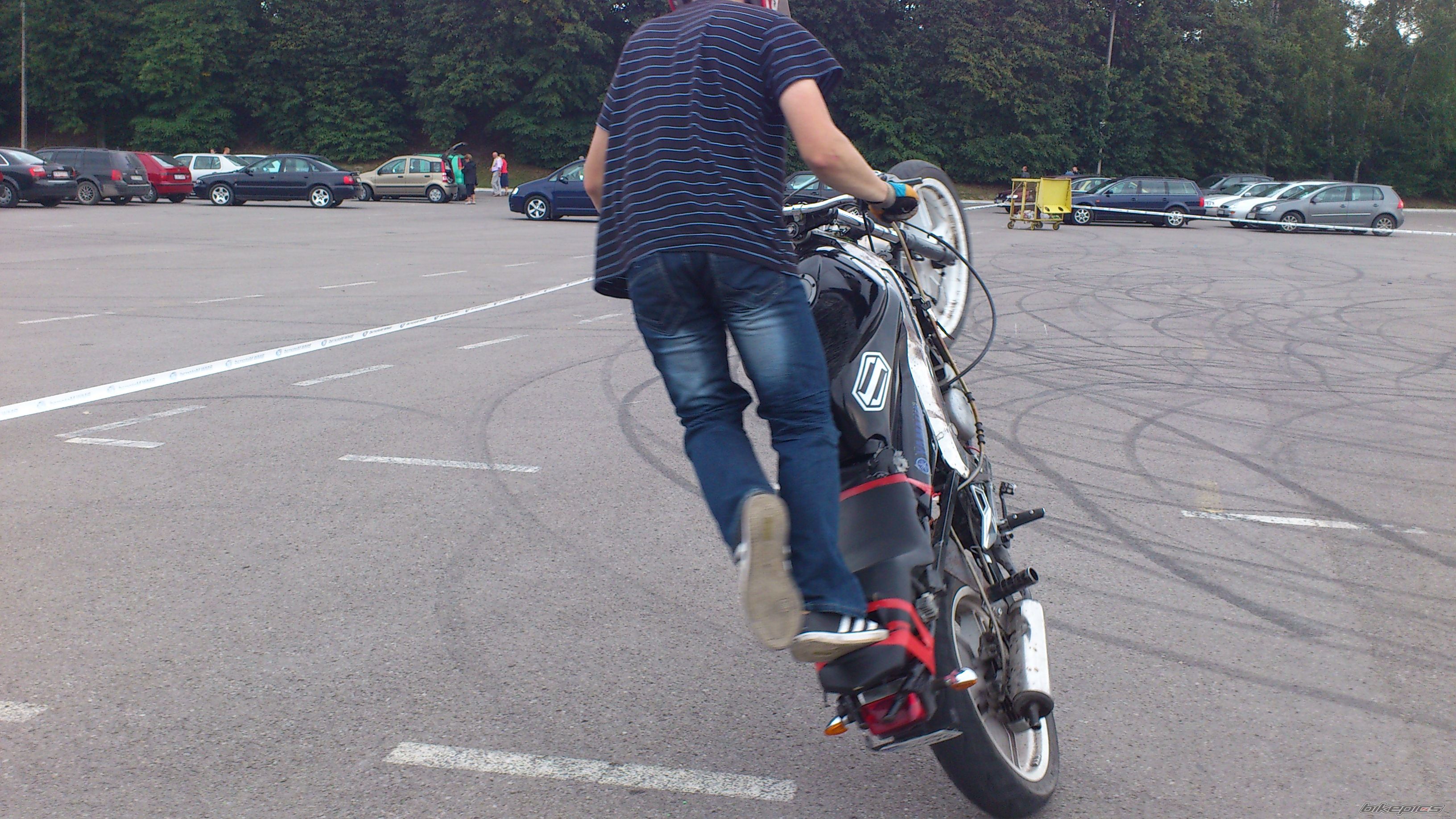Photo 2447494