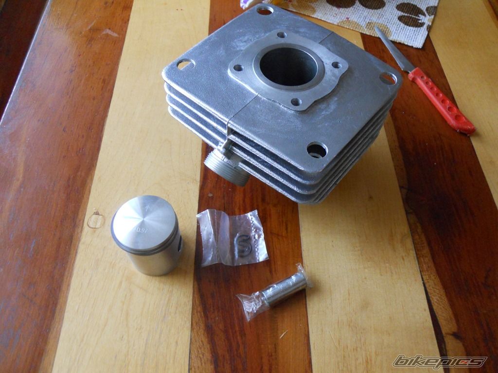 Photo 2447739