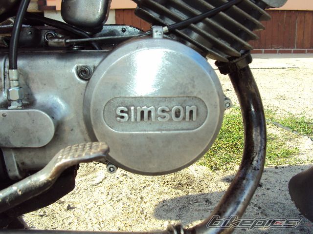 Photo 2447807