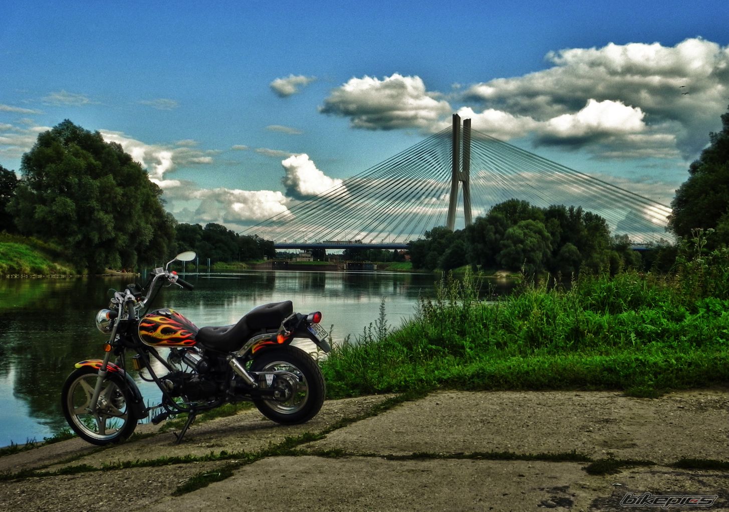 Photo 2447984