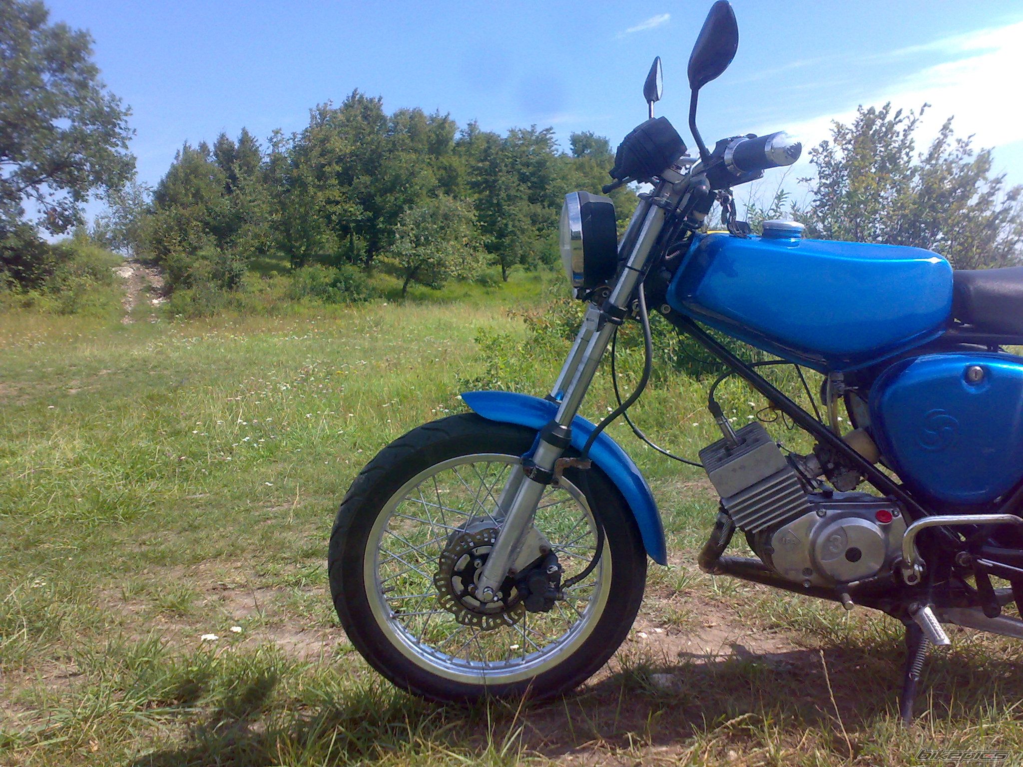 Photo 2448161
