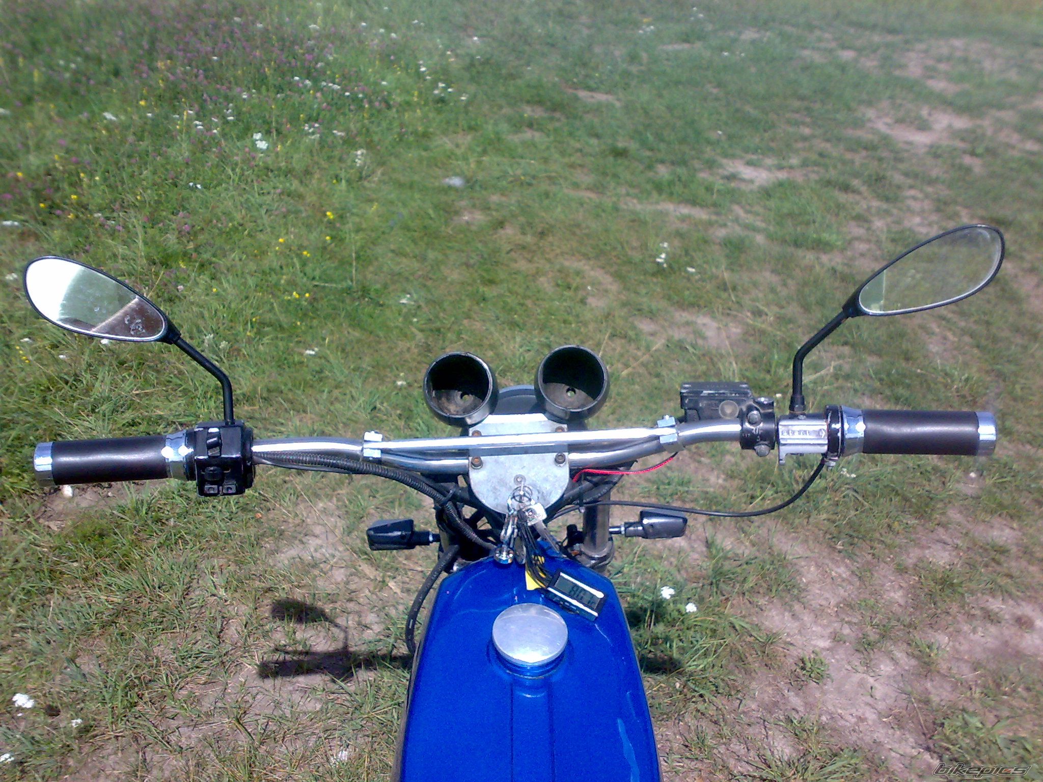 Photo 2448164