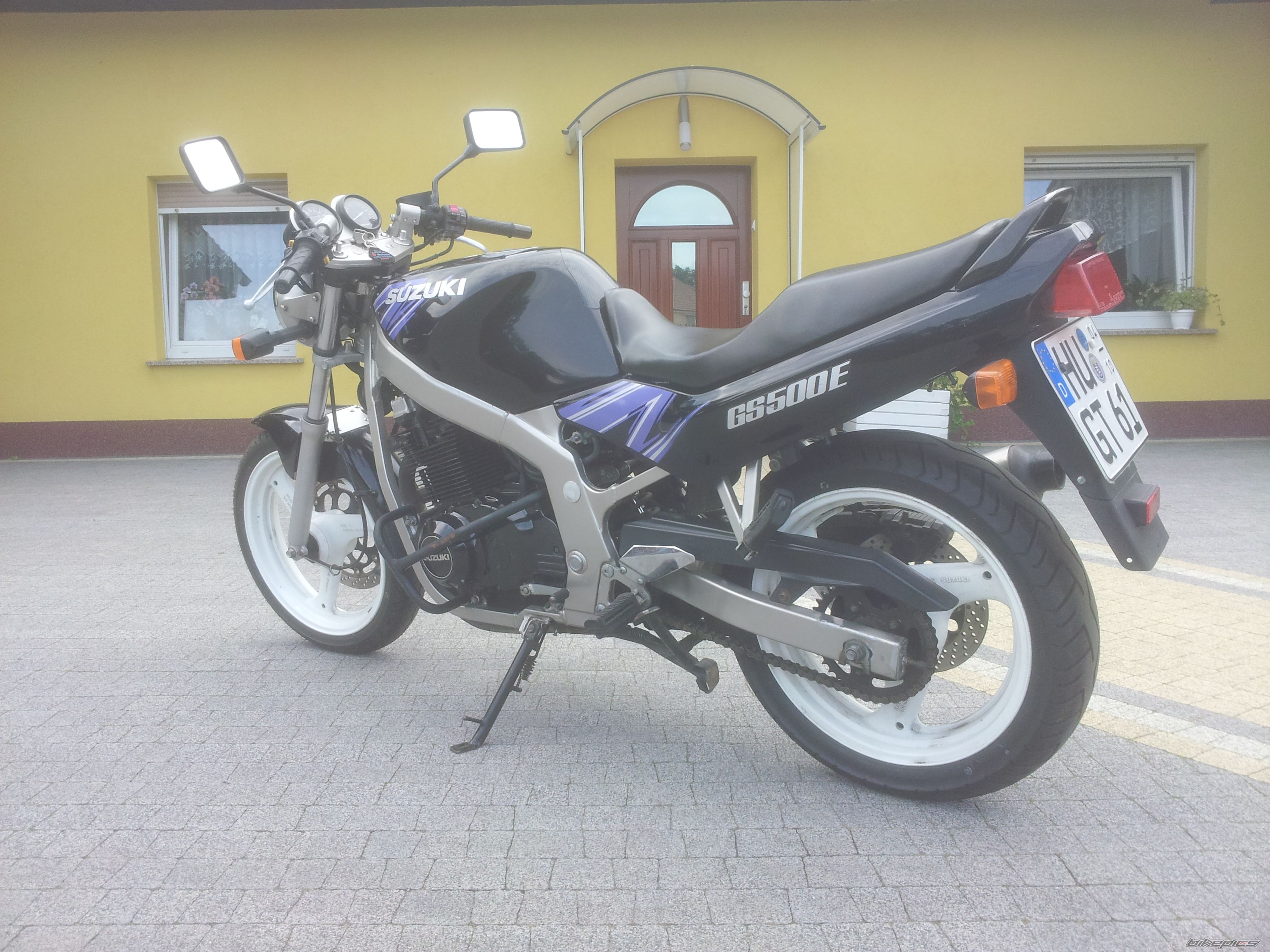 Photo 2448499