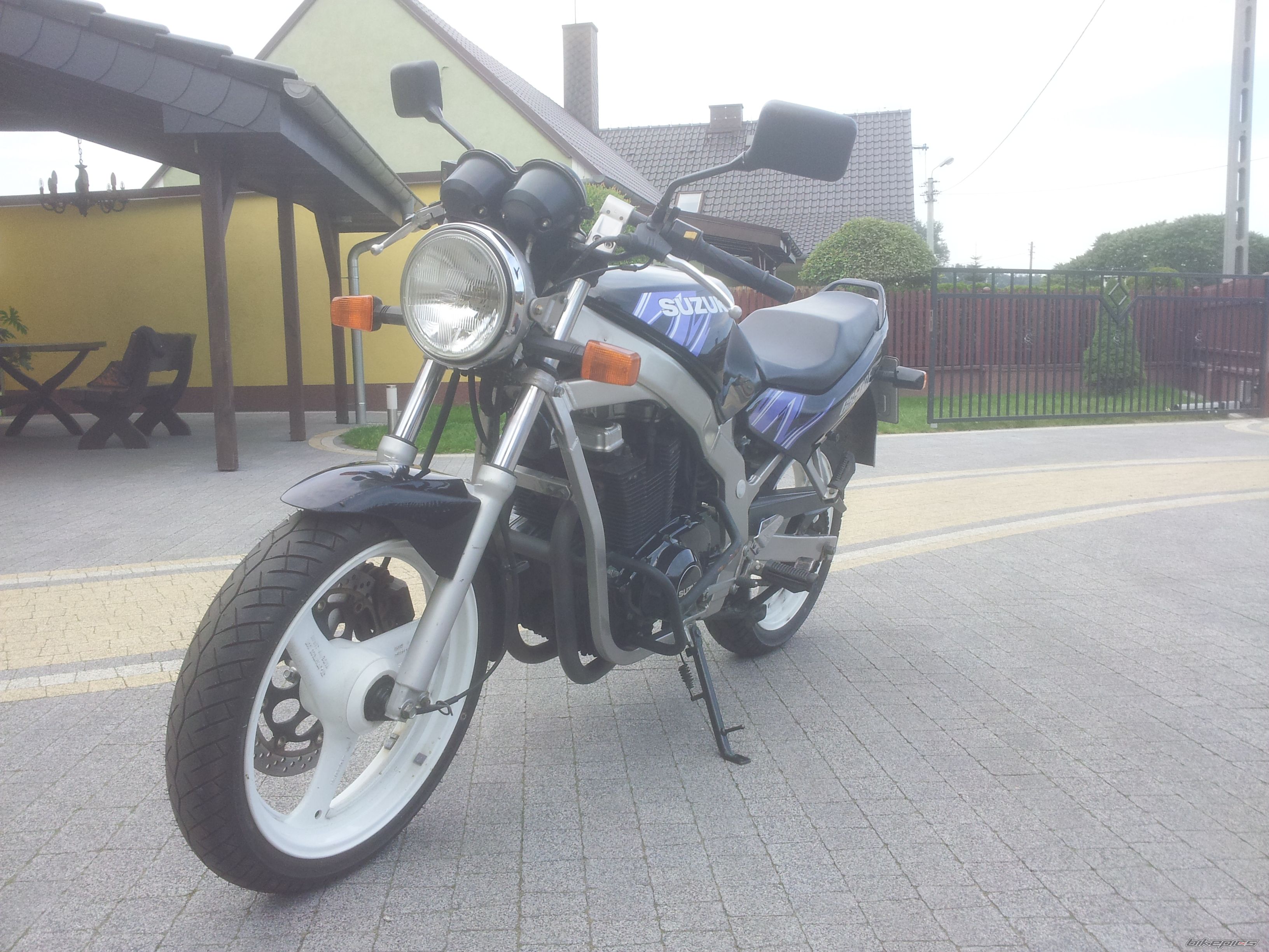 Photo 2448509