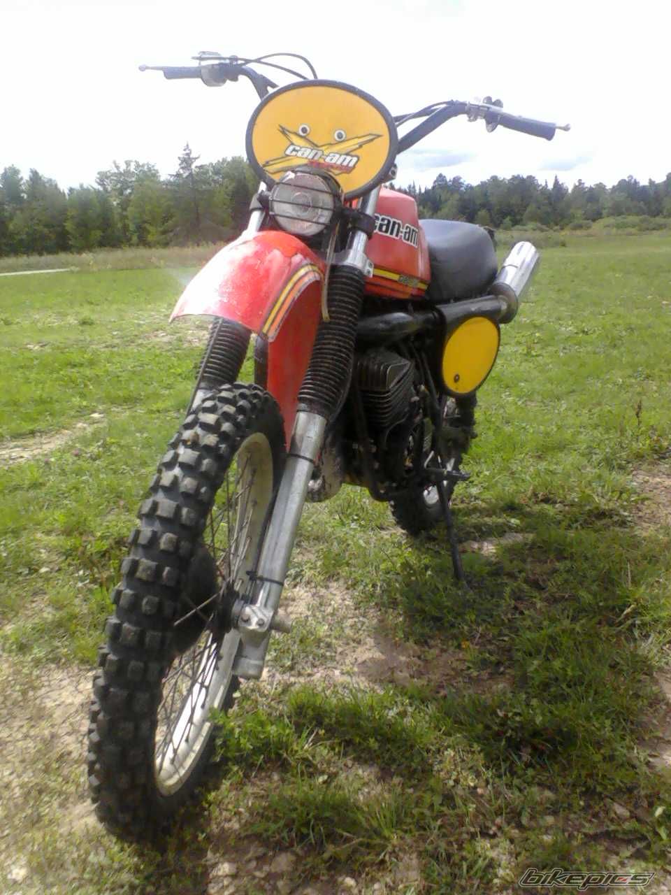 Photo 2448639