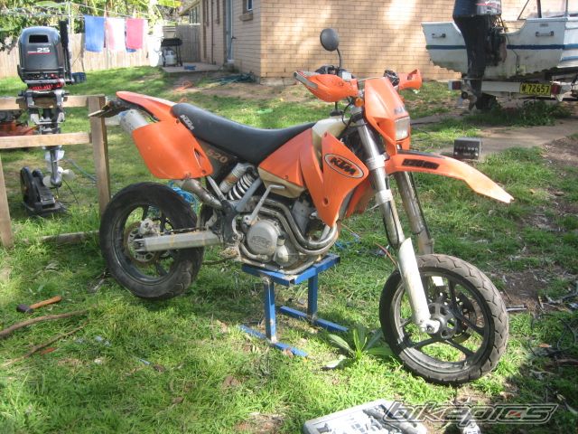 Photo 2448712