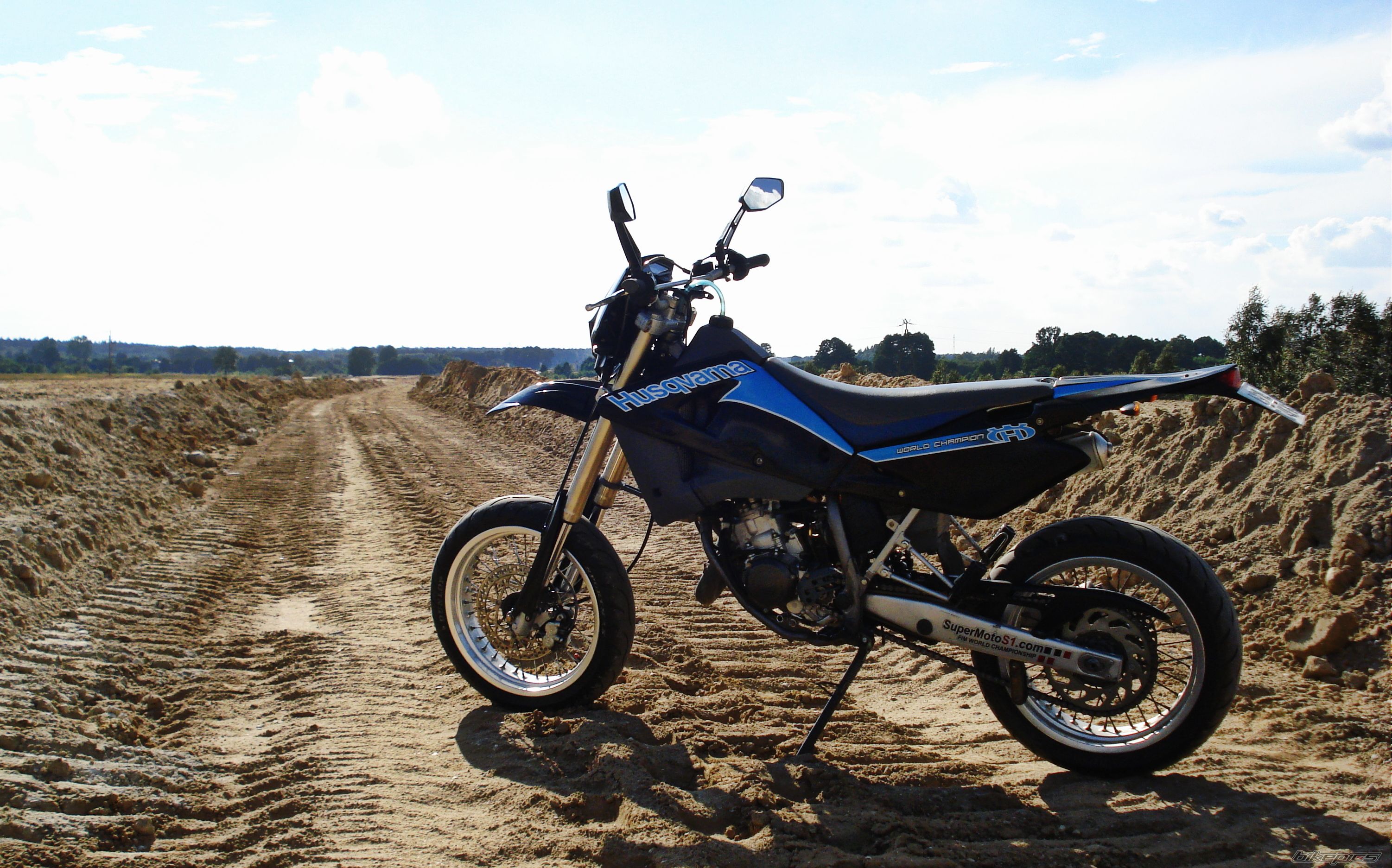 Photo 2448911