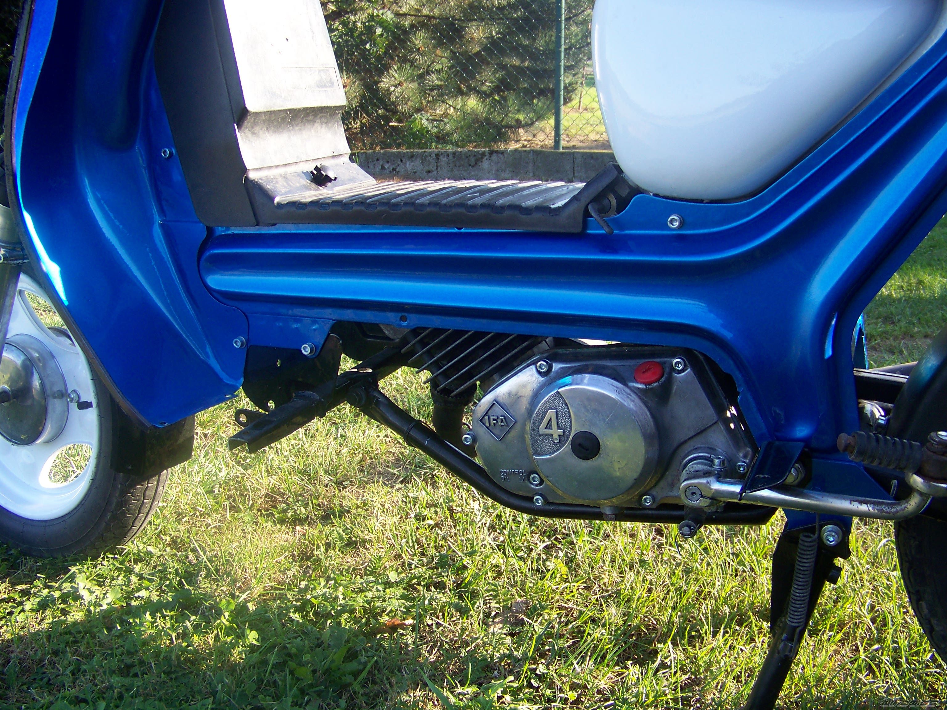 Photo 2448981