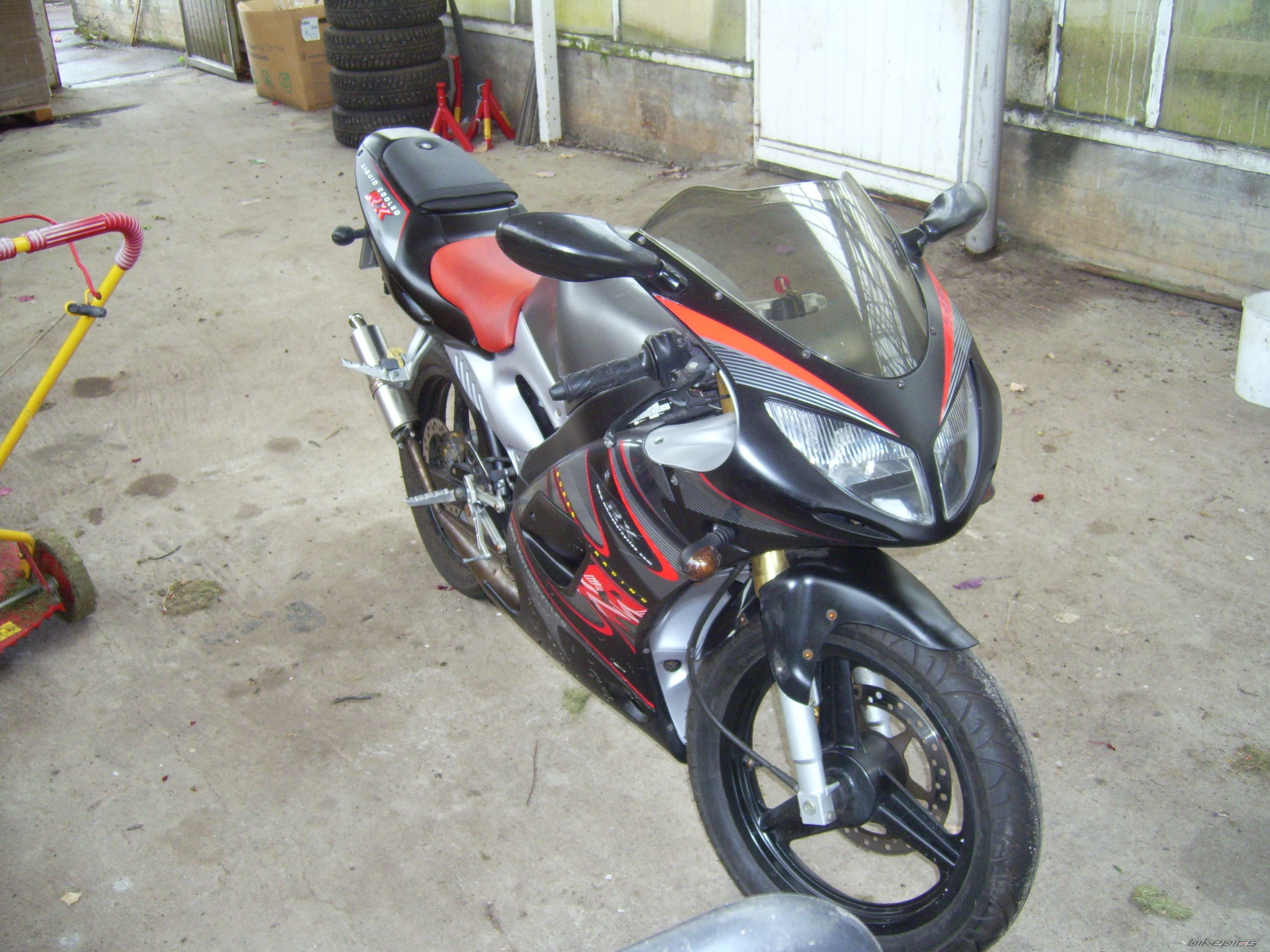 Photo 2449183