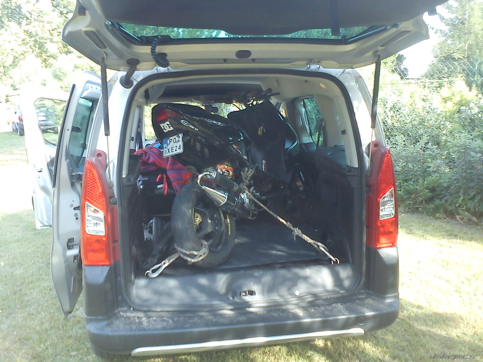 Photo 2449327