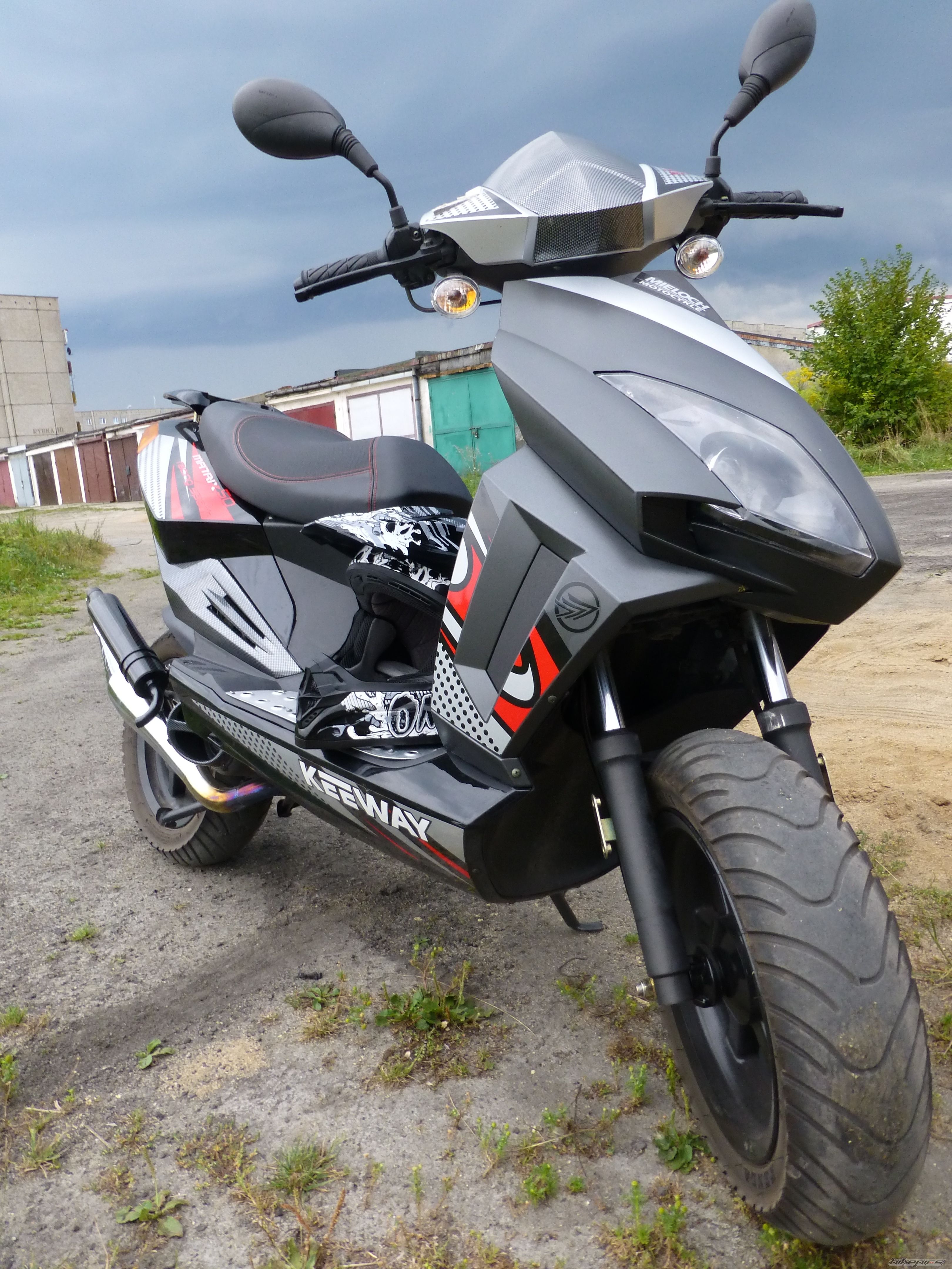 Photo 2449419