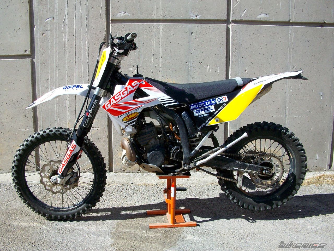 Photo 2449624