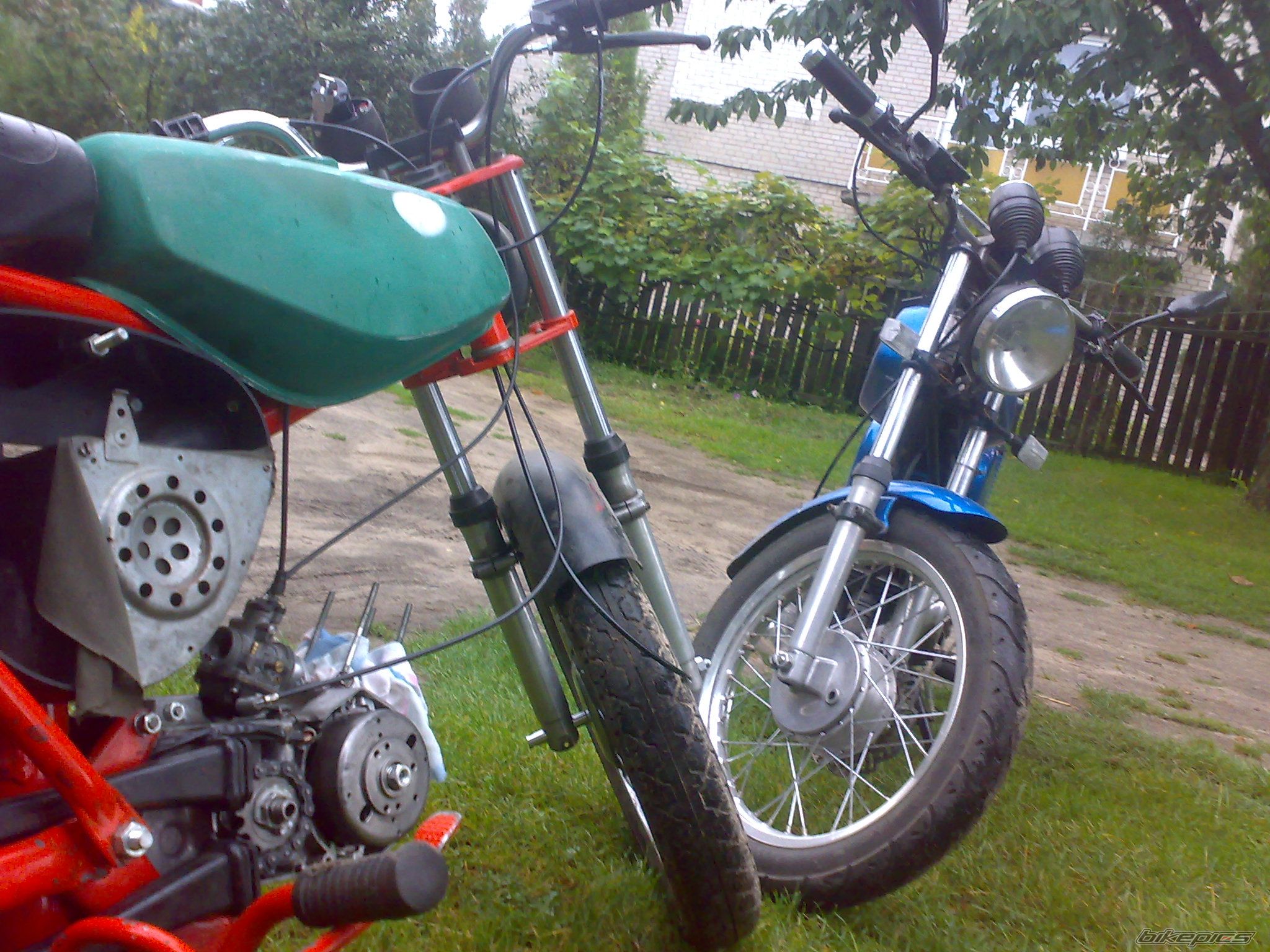 Photo 2449927