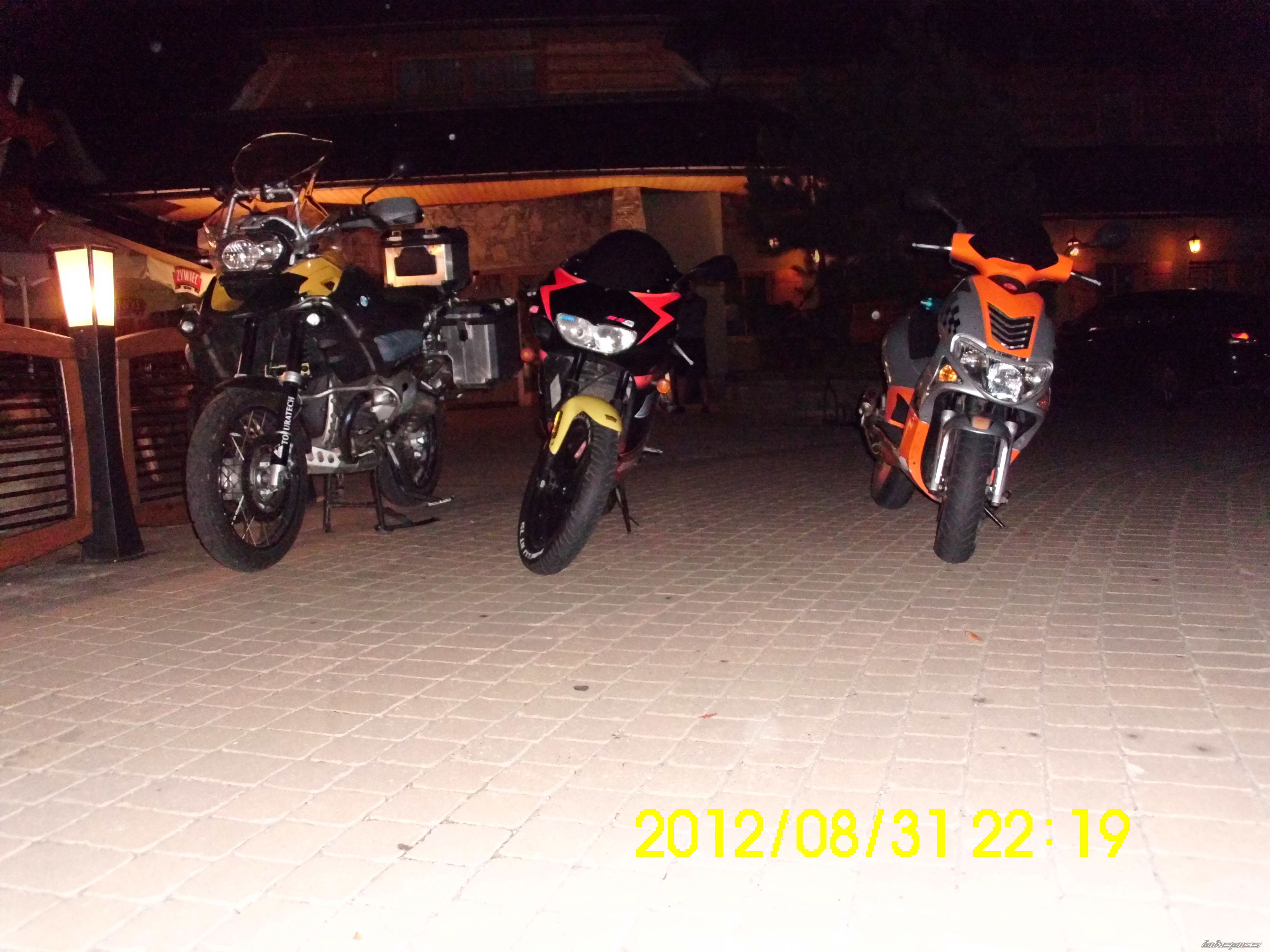 Photo 2450045