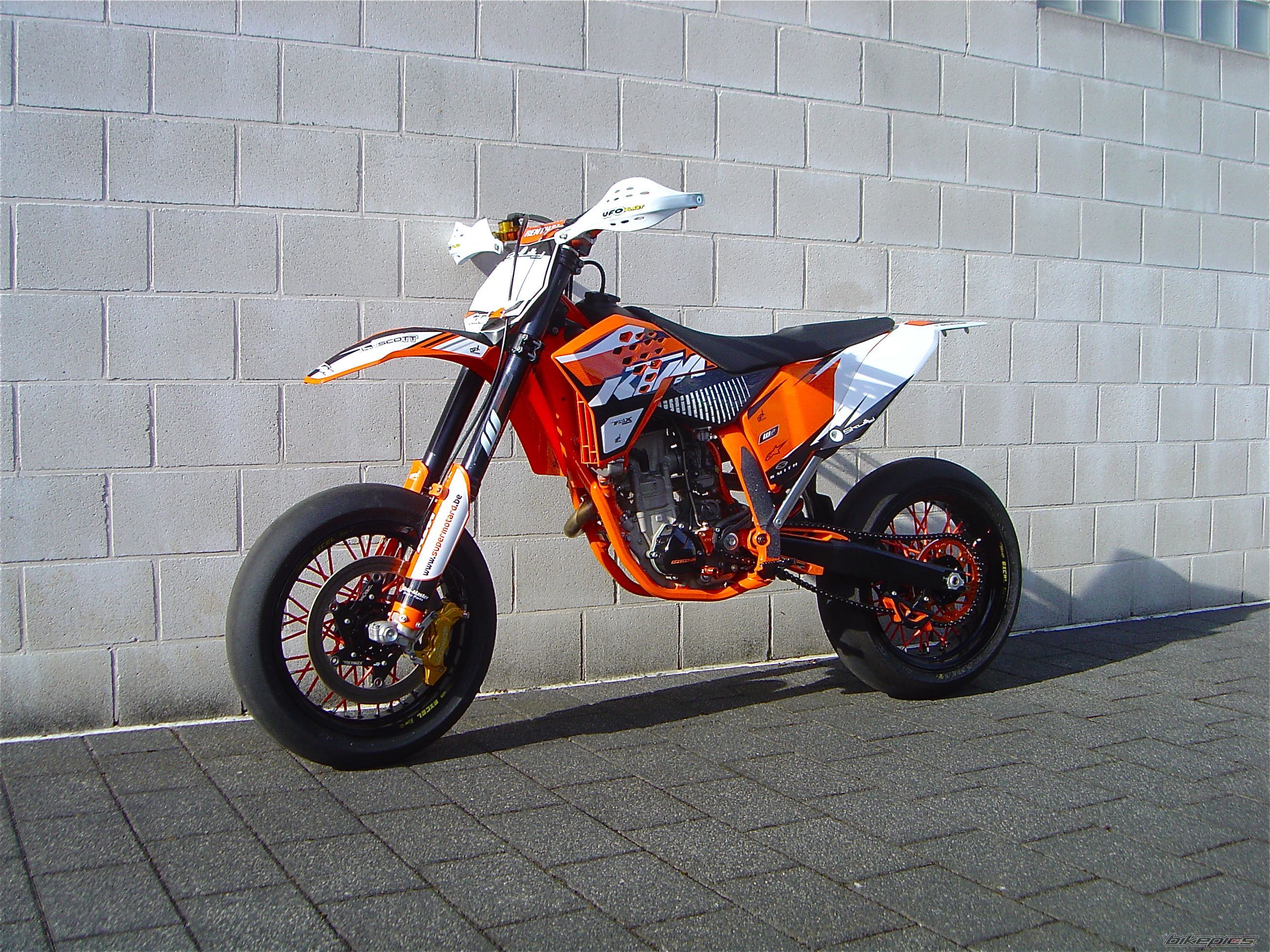 Photo 2450233