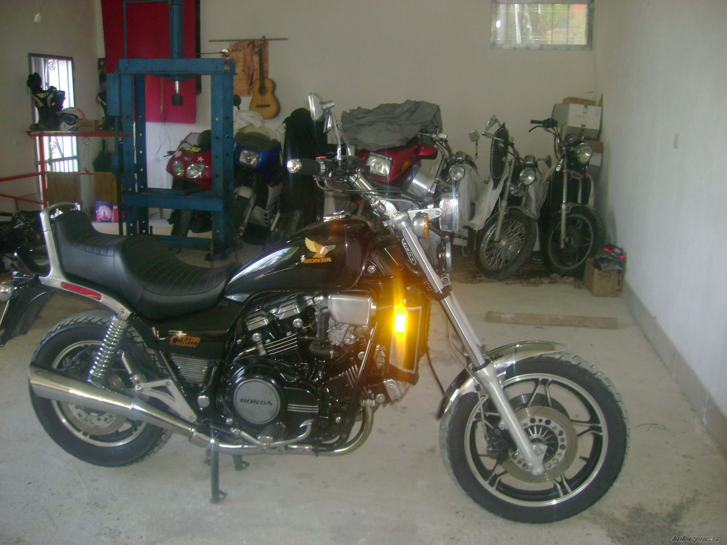 Photo 2450243