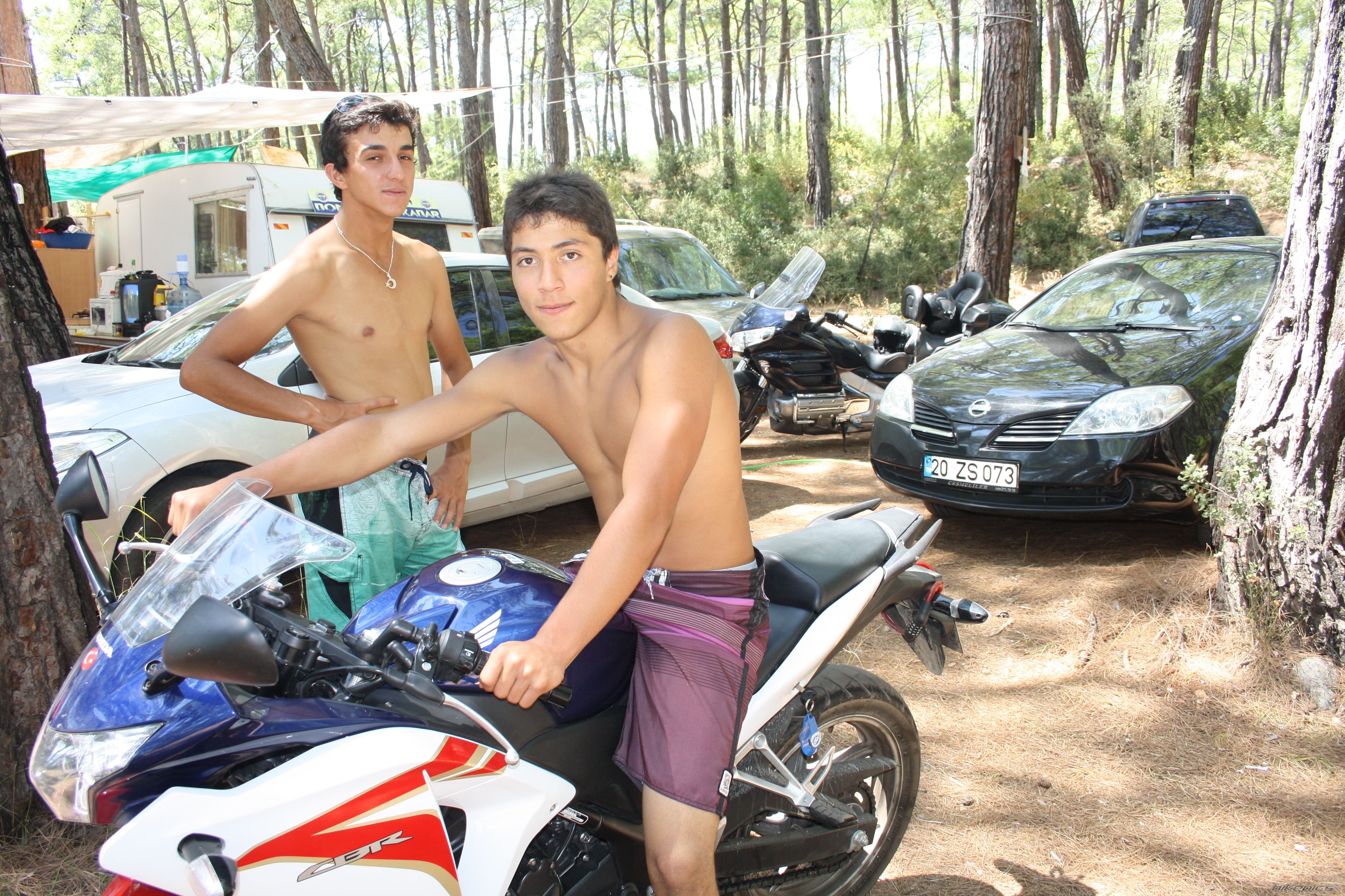 Photo 2450747