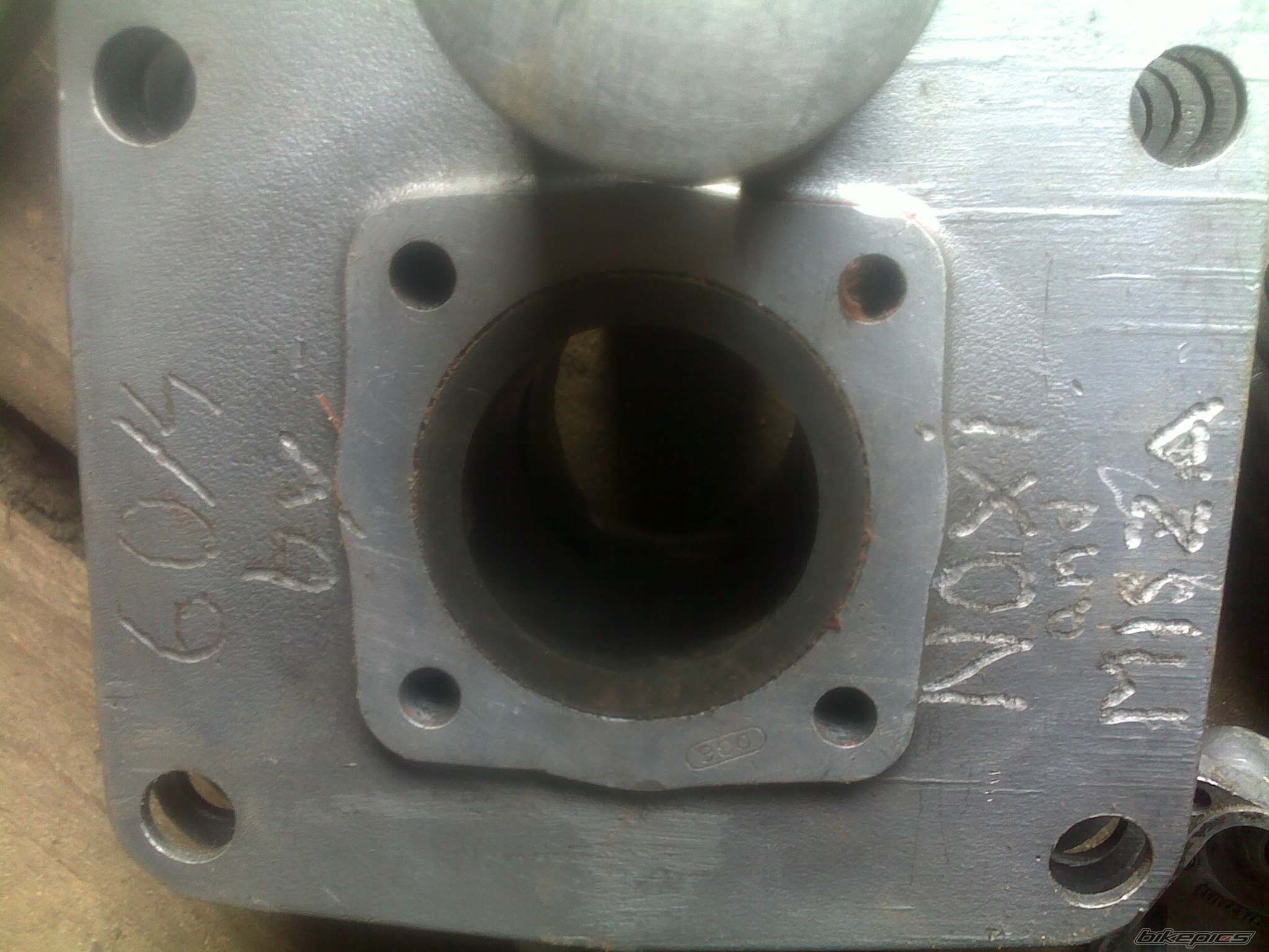 Photo 2450856