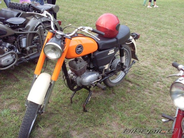 Bike Photo 2450927