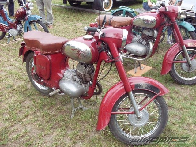 Bike Photo 2450946