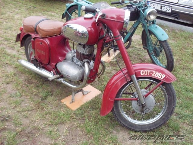 Bike Photo 2450947