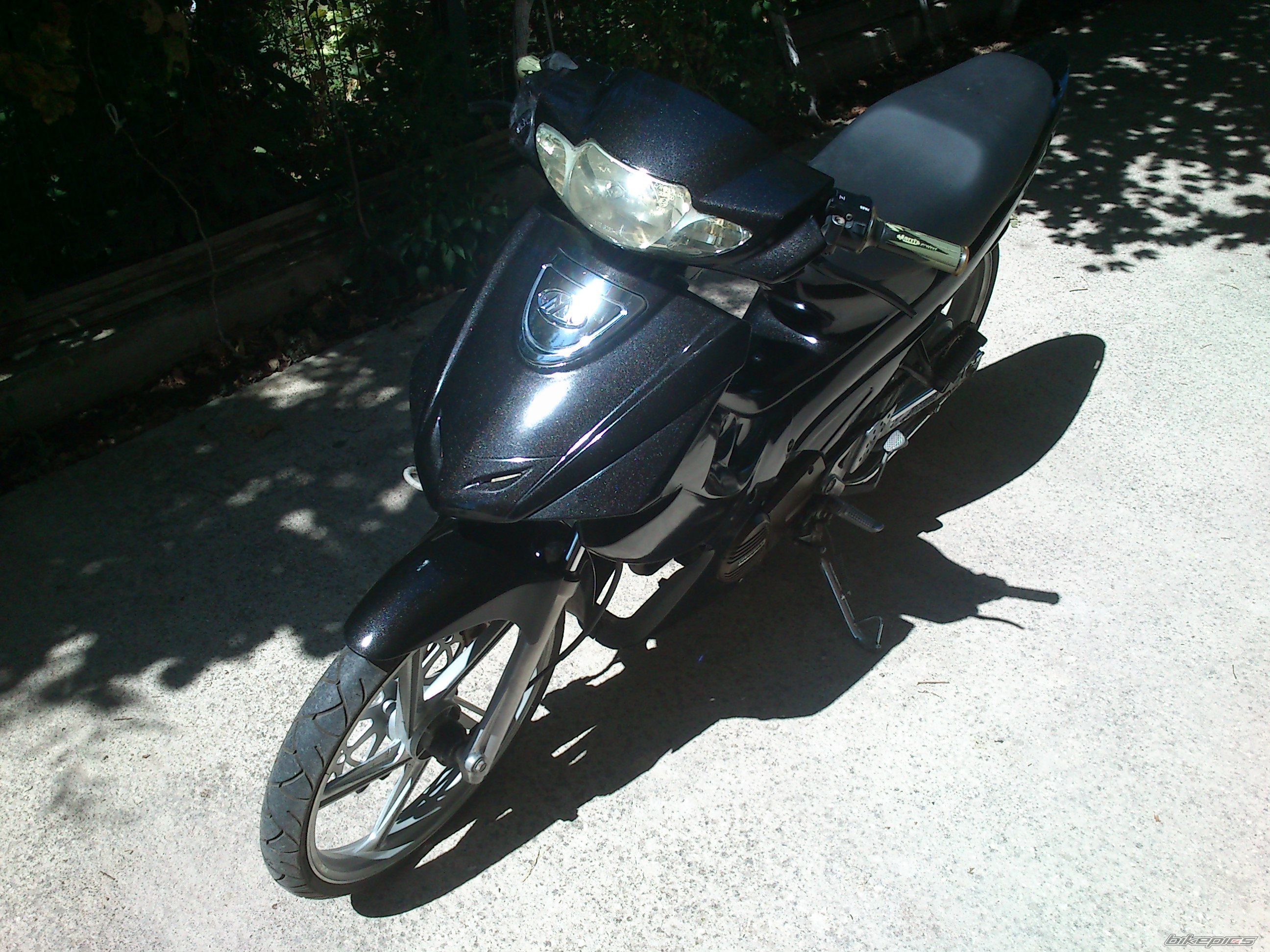 Photo 2450981