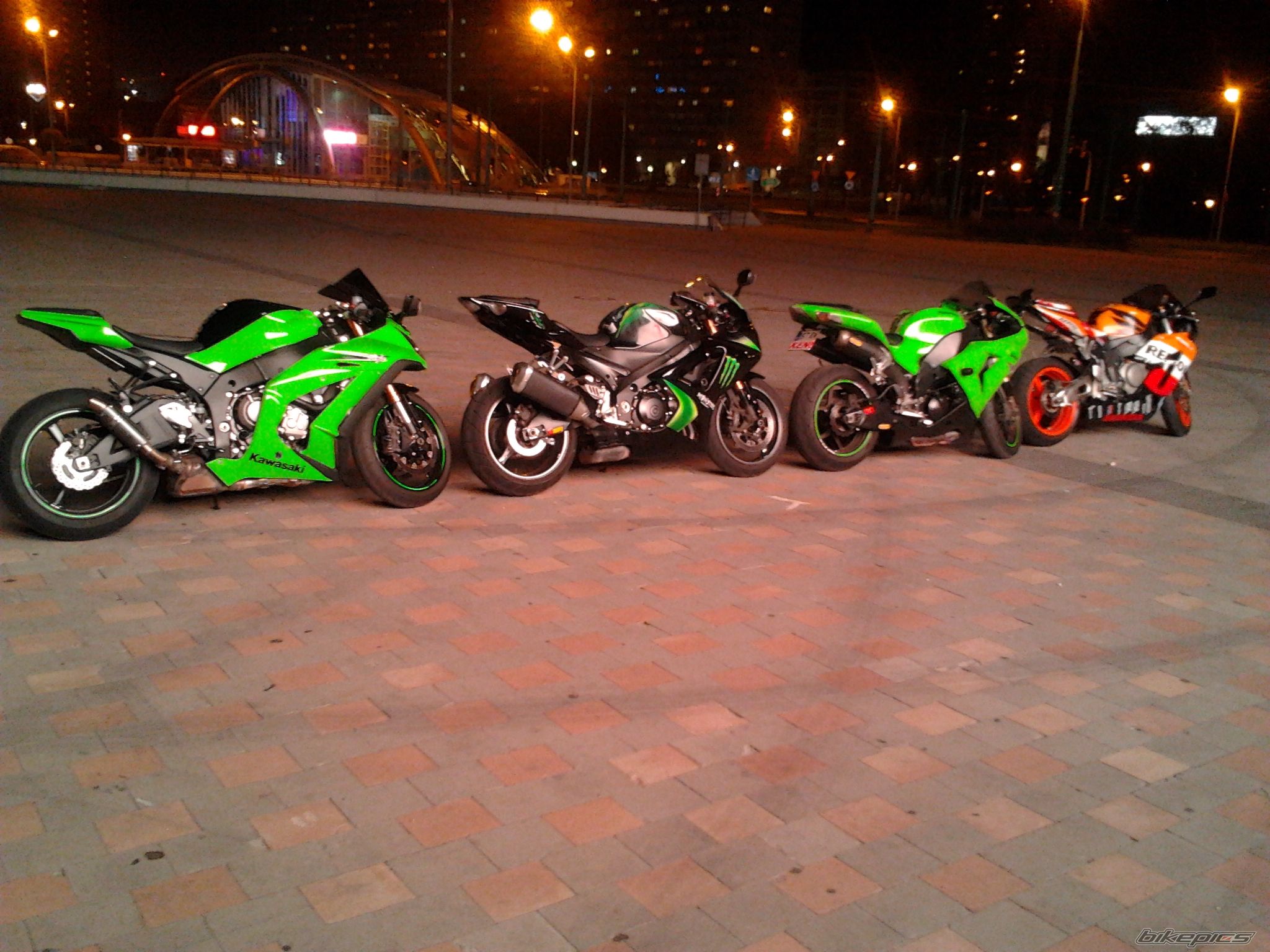 Photo 2451260