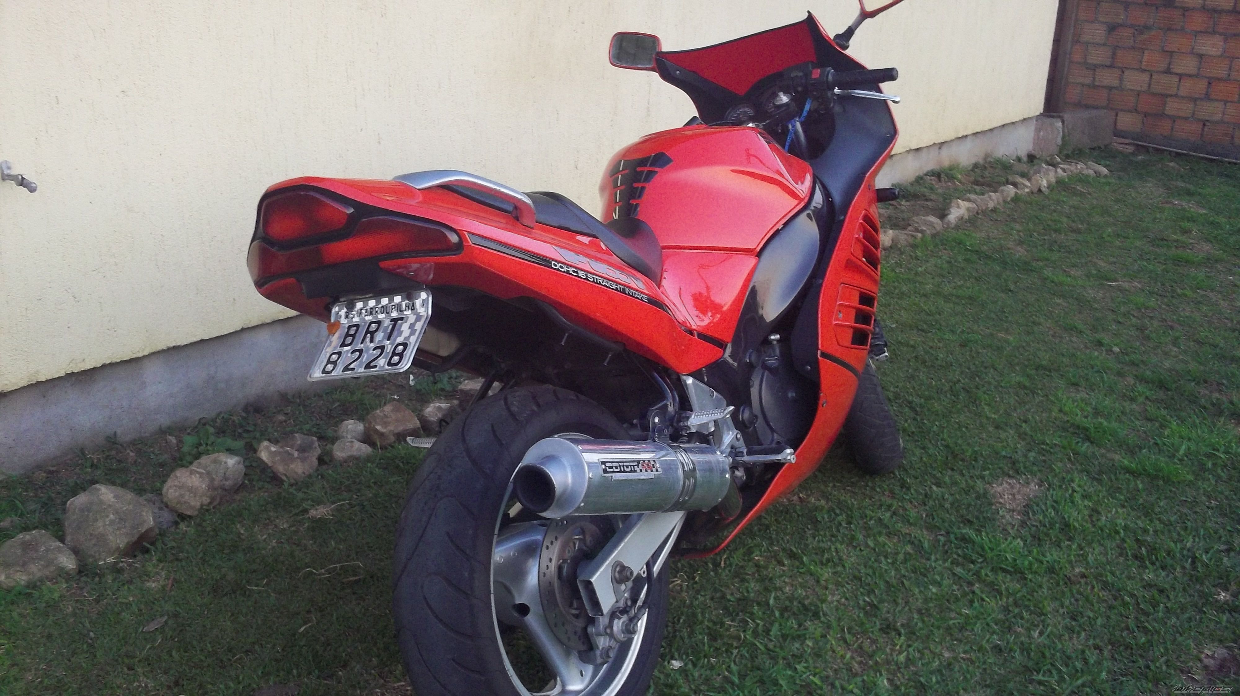 Photo 2451434