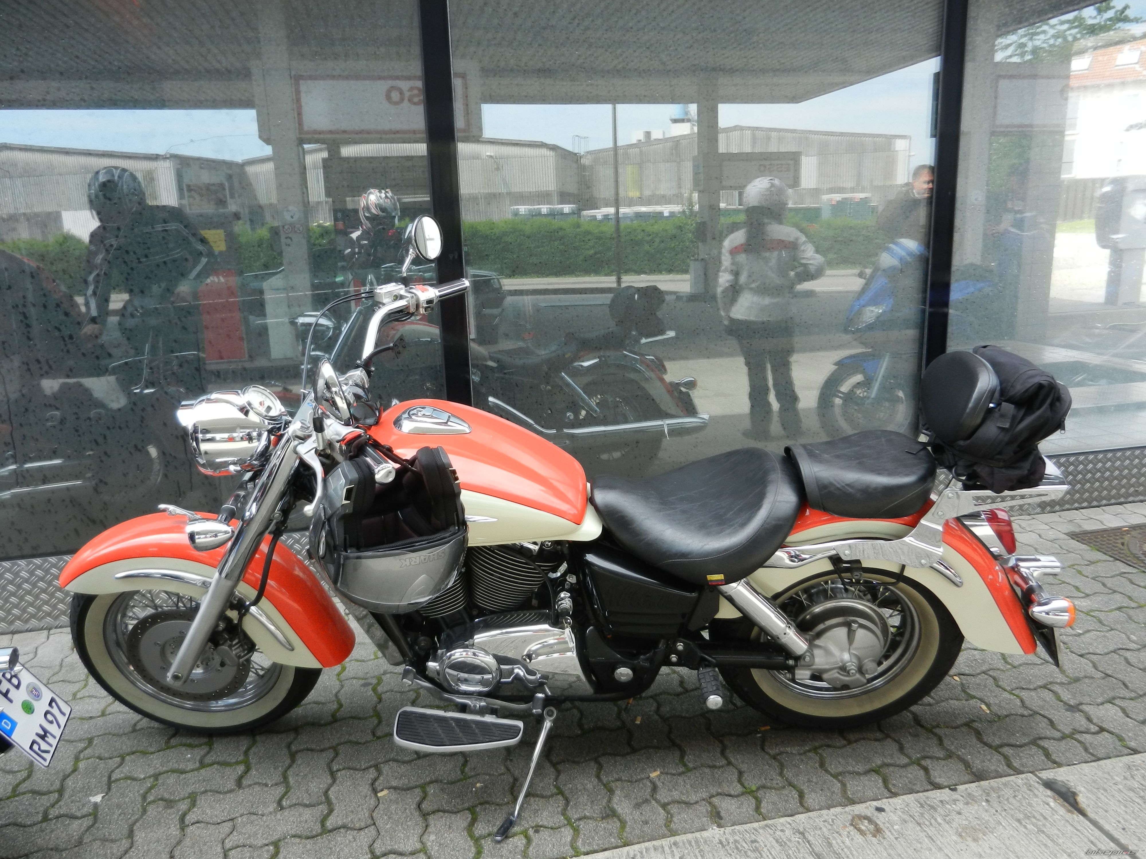 Photo 2451545