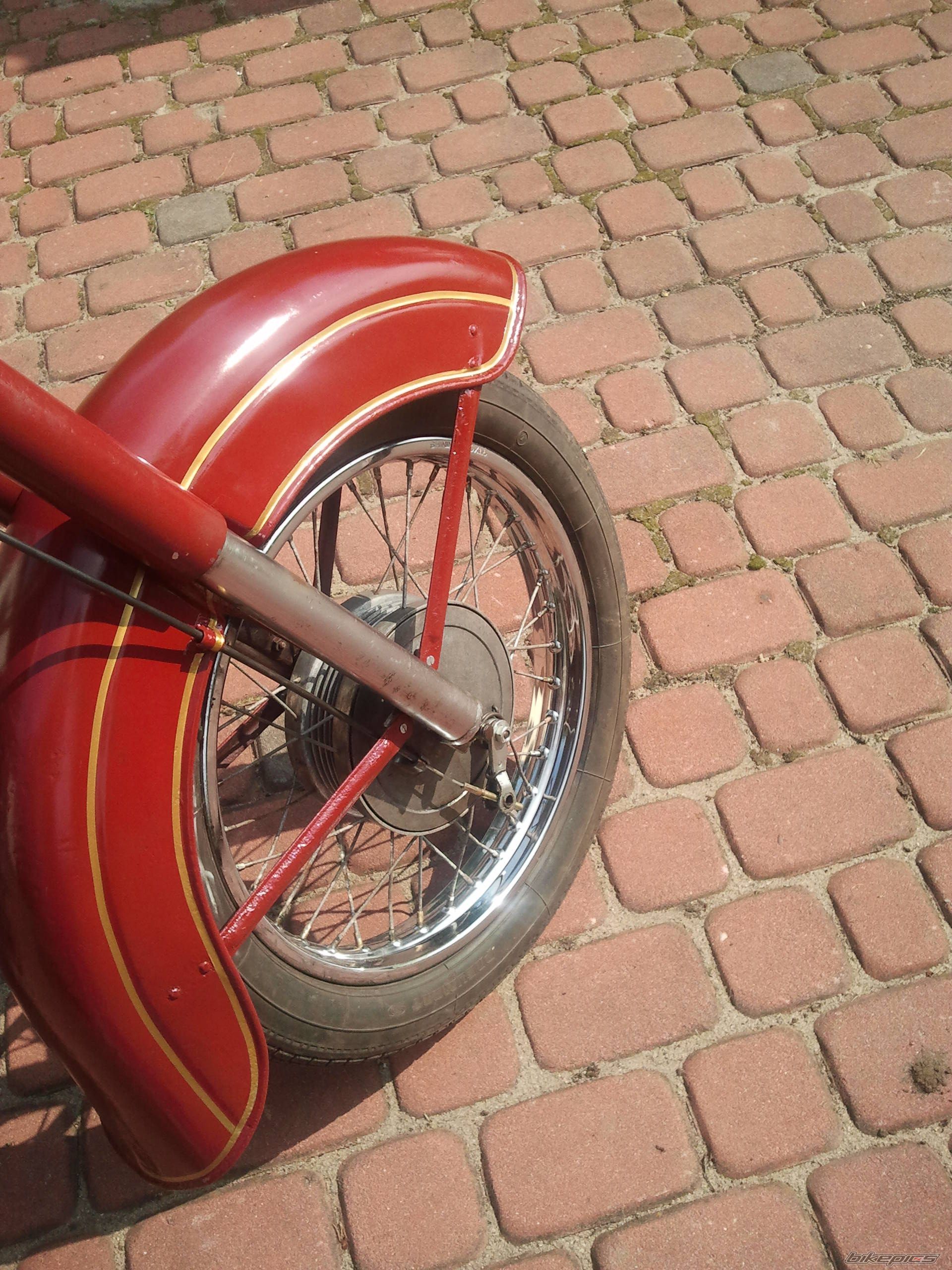 Bike Photo 2451675
